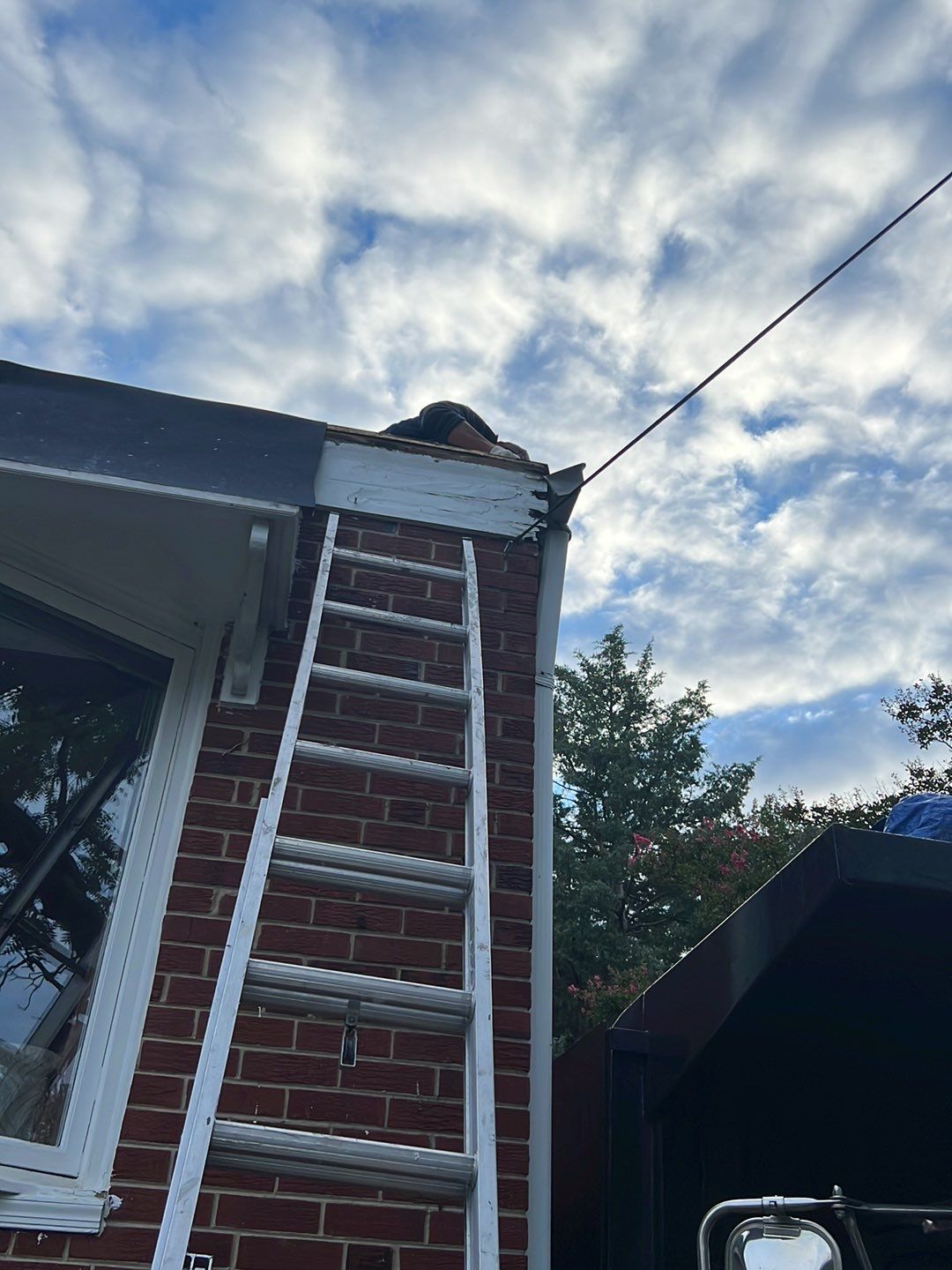 Arlington: CertainTeed Landmark Designer Shingles in Colonial Slate by RM Banning, Inc.