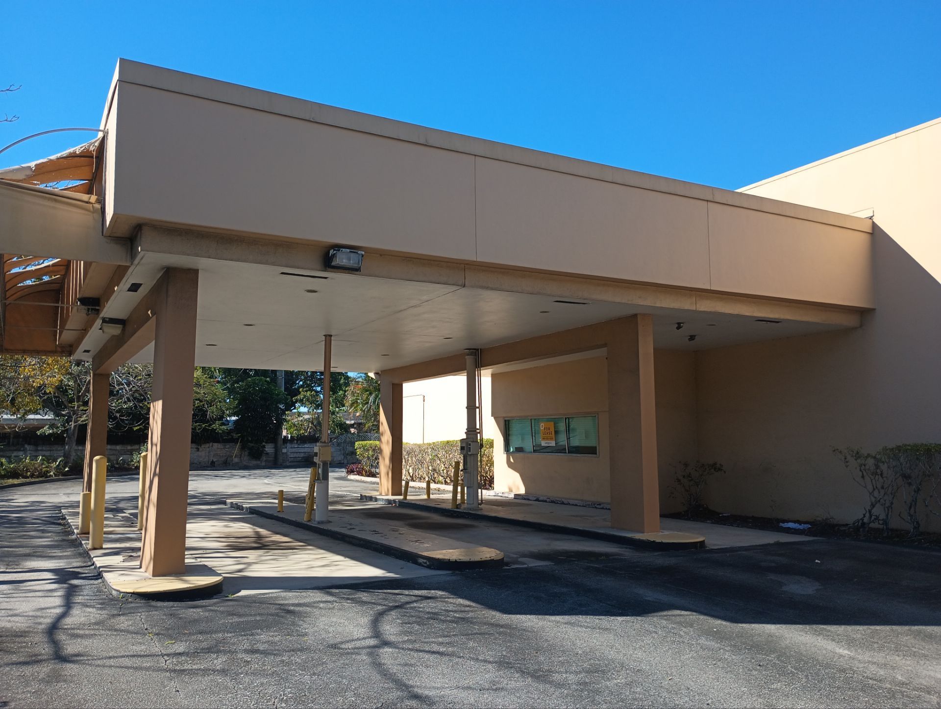 LEMONADE MM MIRAMAR EAST LLC by Souffront Construction & Engineering