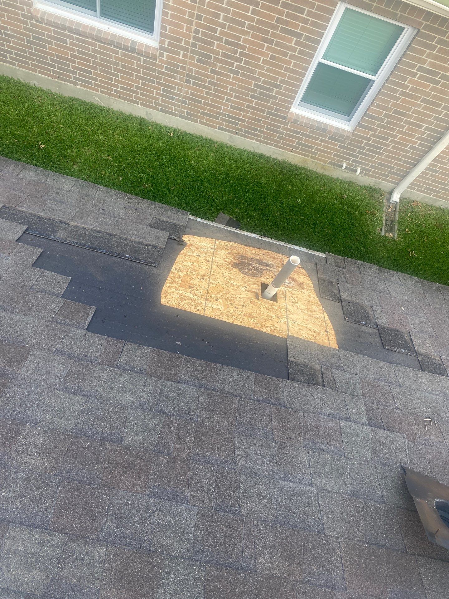 Hail Damage using Owen's Corning Duration (Lifetime) Shingles by Roof Repair Company