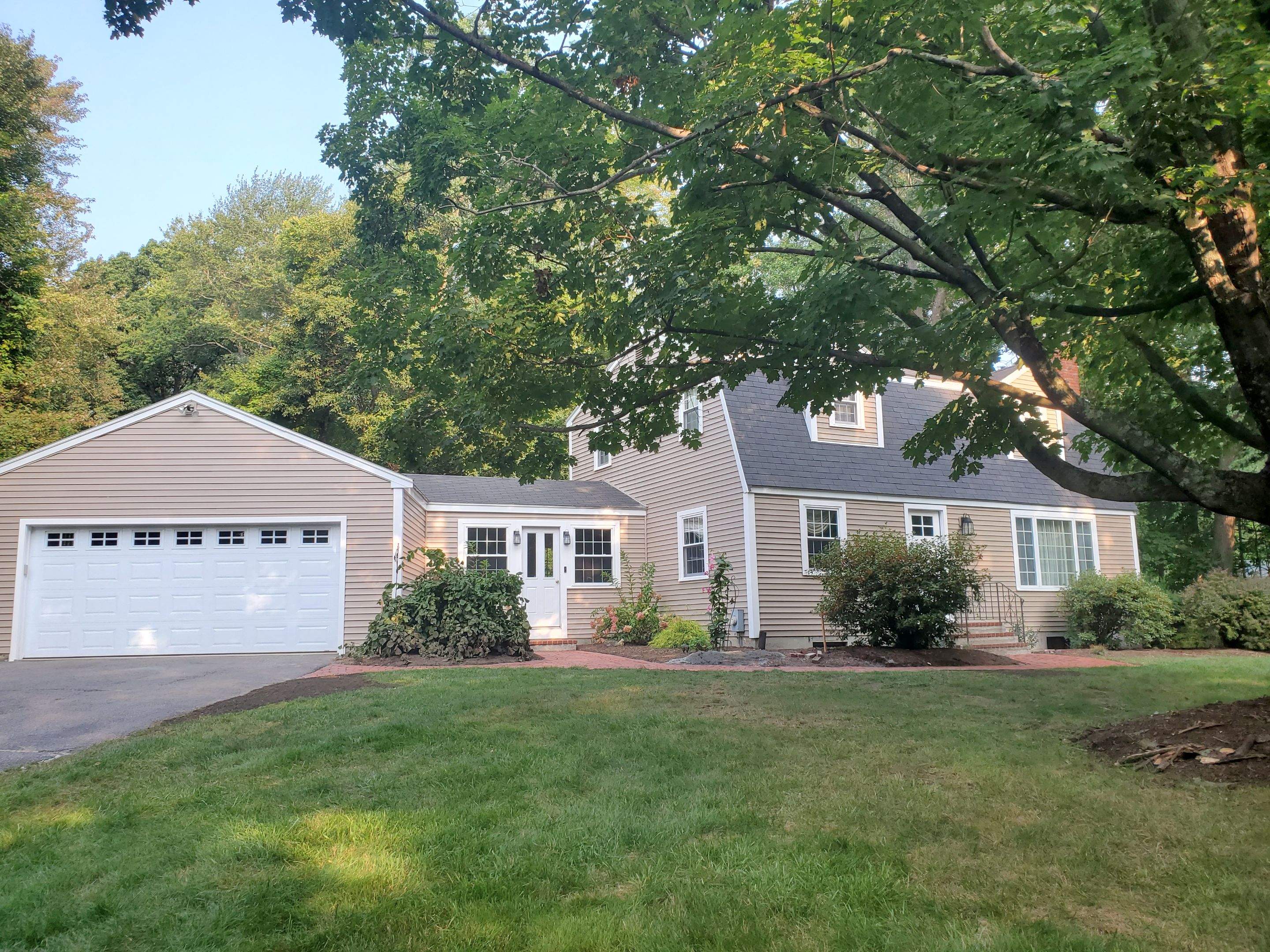 Siding Installation using CertainTeed by UBrothers Construction