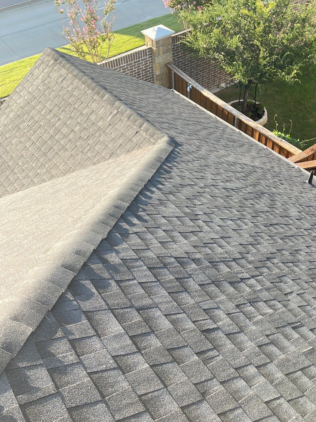 GAF HDZ - Weathered Wood by Elite Roofing LLC