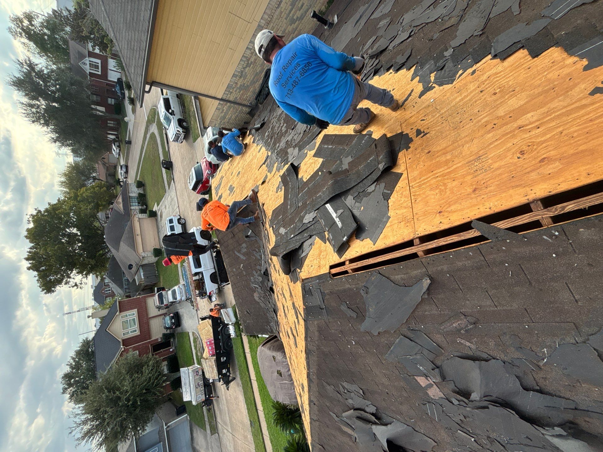 Roof Replacement in Ashcreek, Houston TX by Roof Repair Company