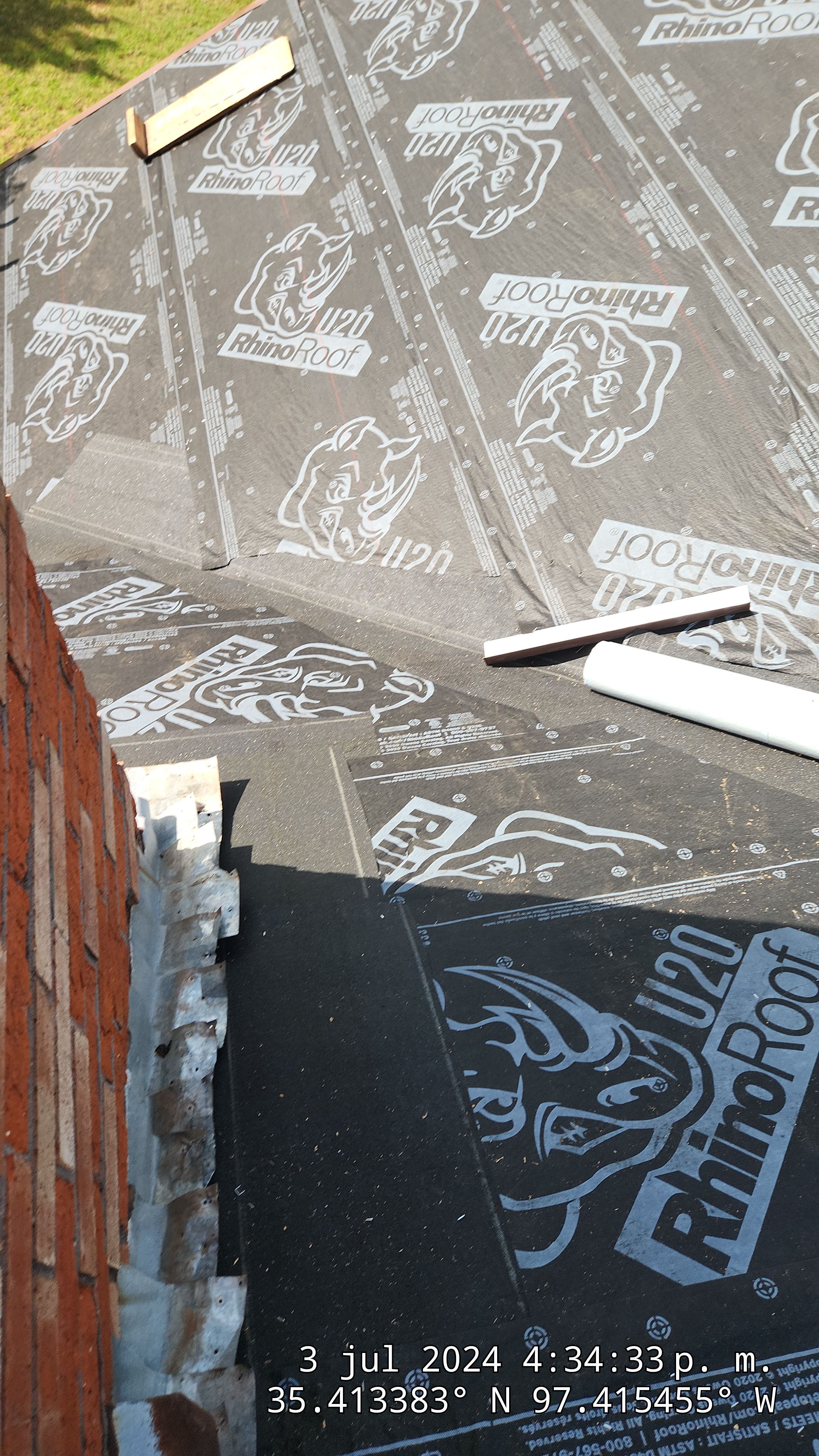 Roof Installation using Certainteed Landmark by Castillo Roofing