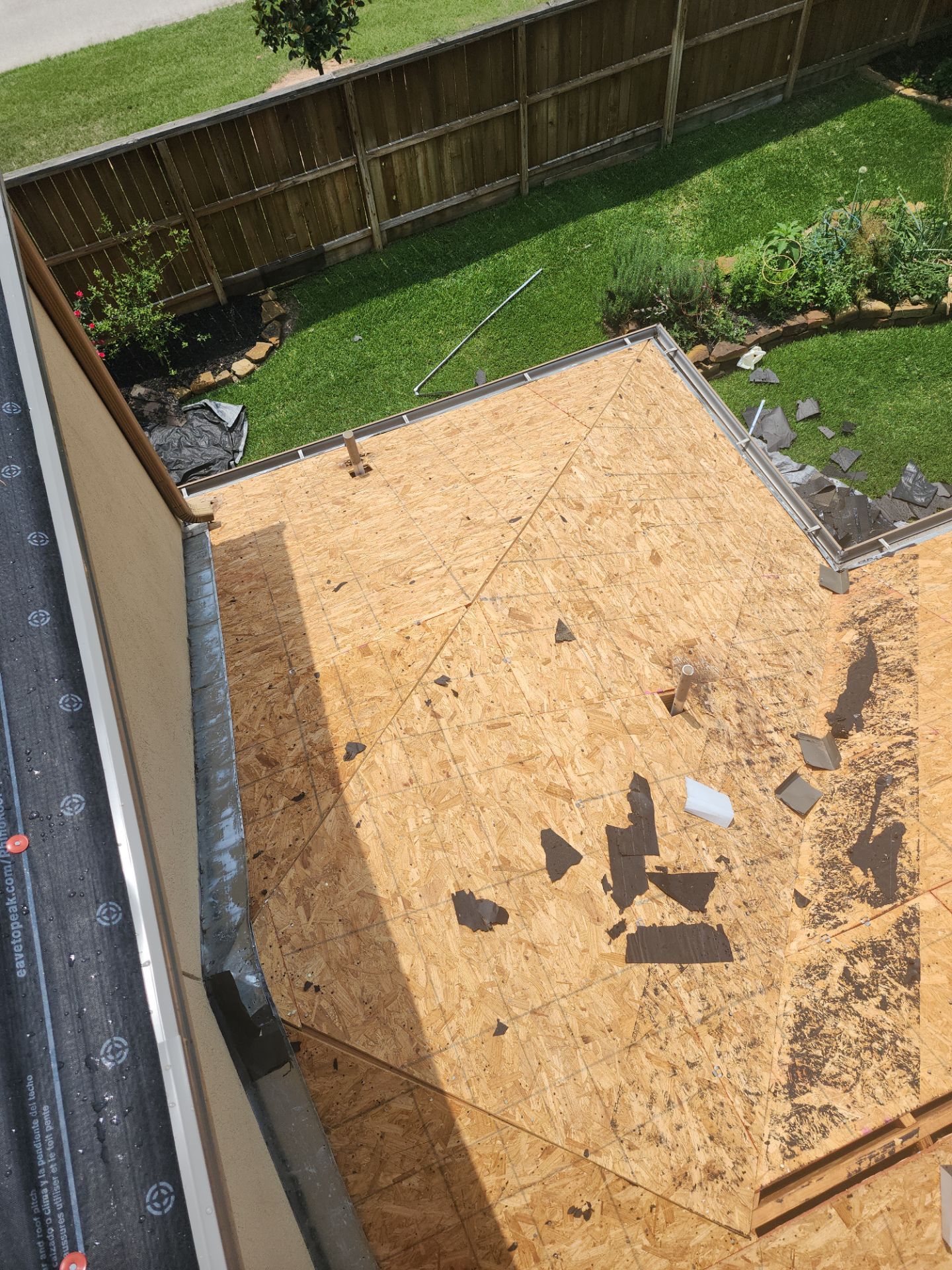 Residential Roofing Installation using Owen's Corning Duration (Lifetime) Shingles by Roof Repair Company