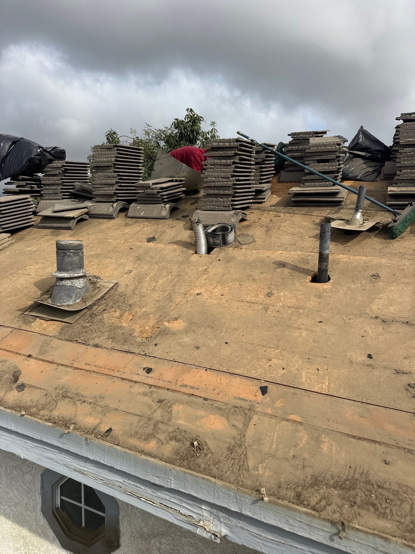 Roof Replacement - Fontana, CA 92336 by Epic Roof Replacement