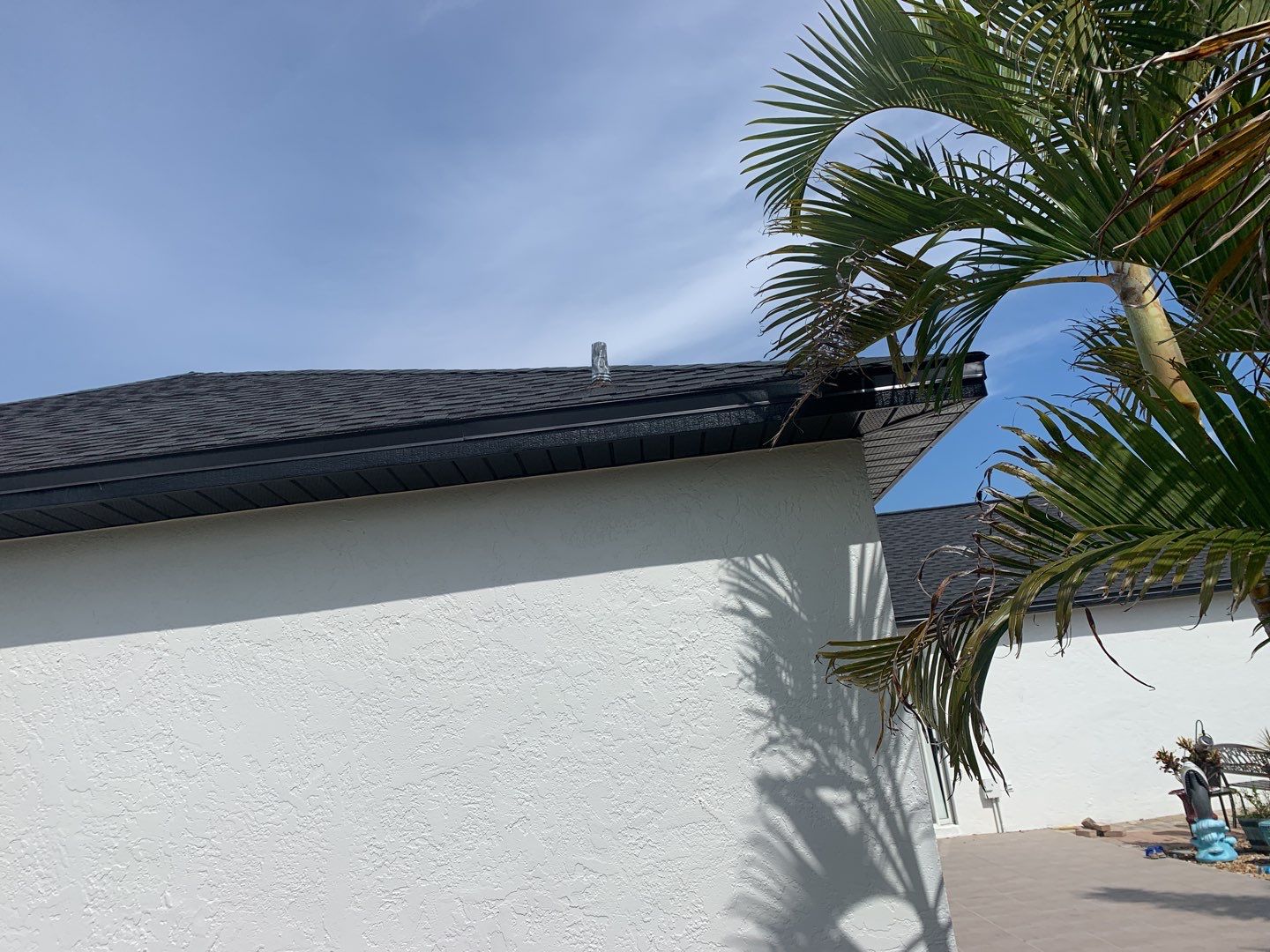Black Seamless Gutters for Modern Cape Coral Homes by Gutter Professors