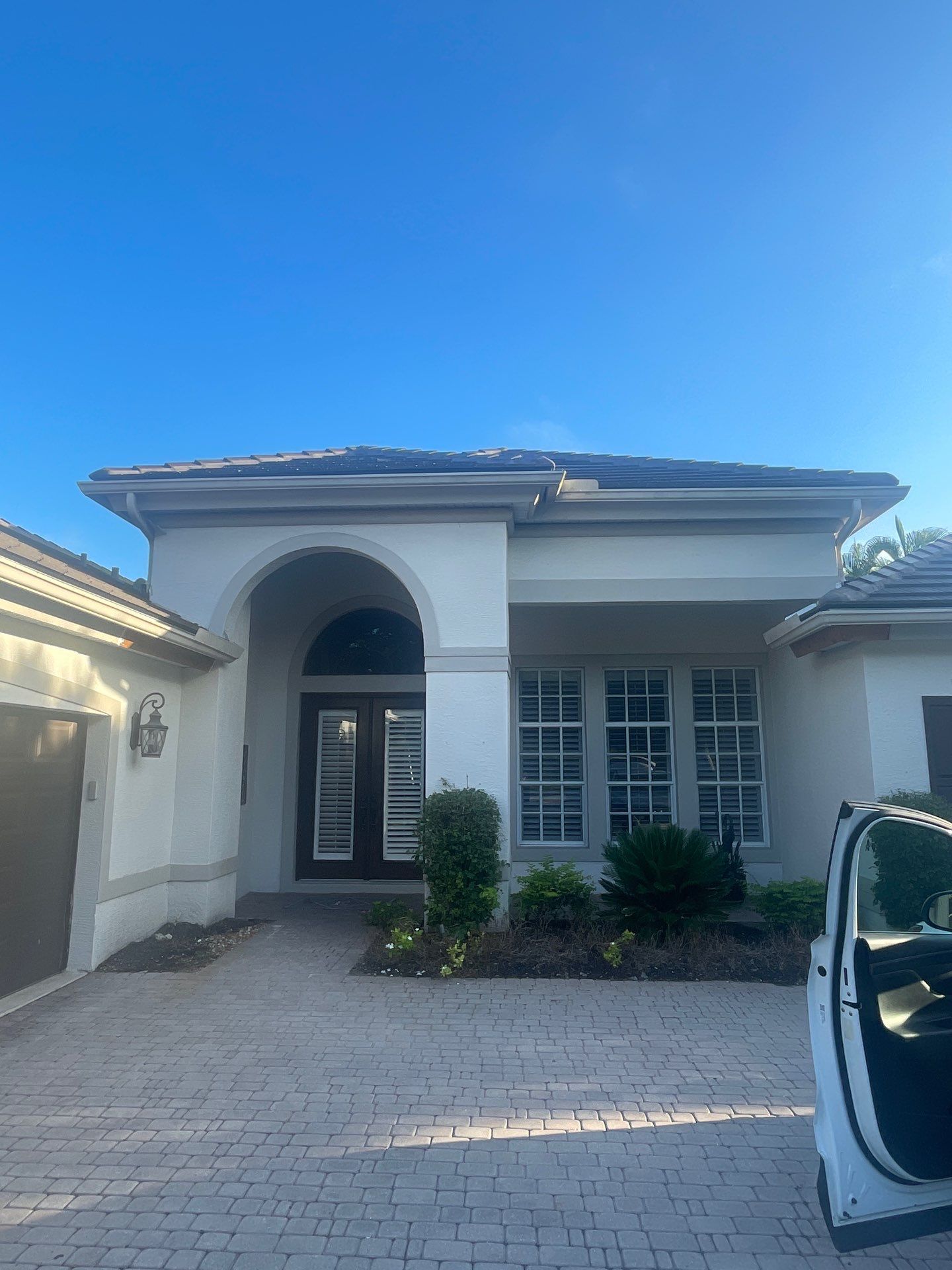 6-inch K-style Gutters with New Splash Guard in Bonita Spring FL by Gutter Professors