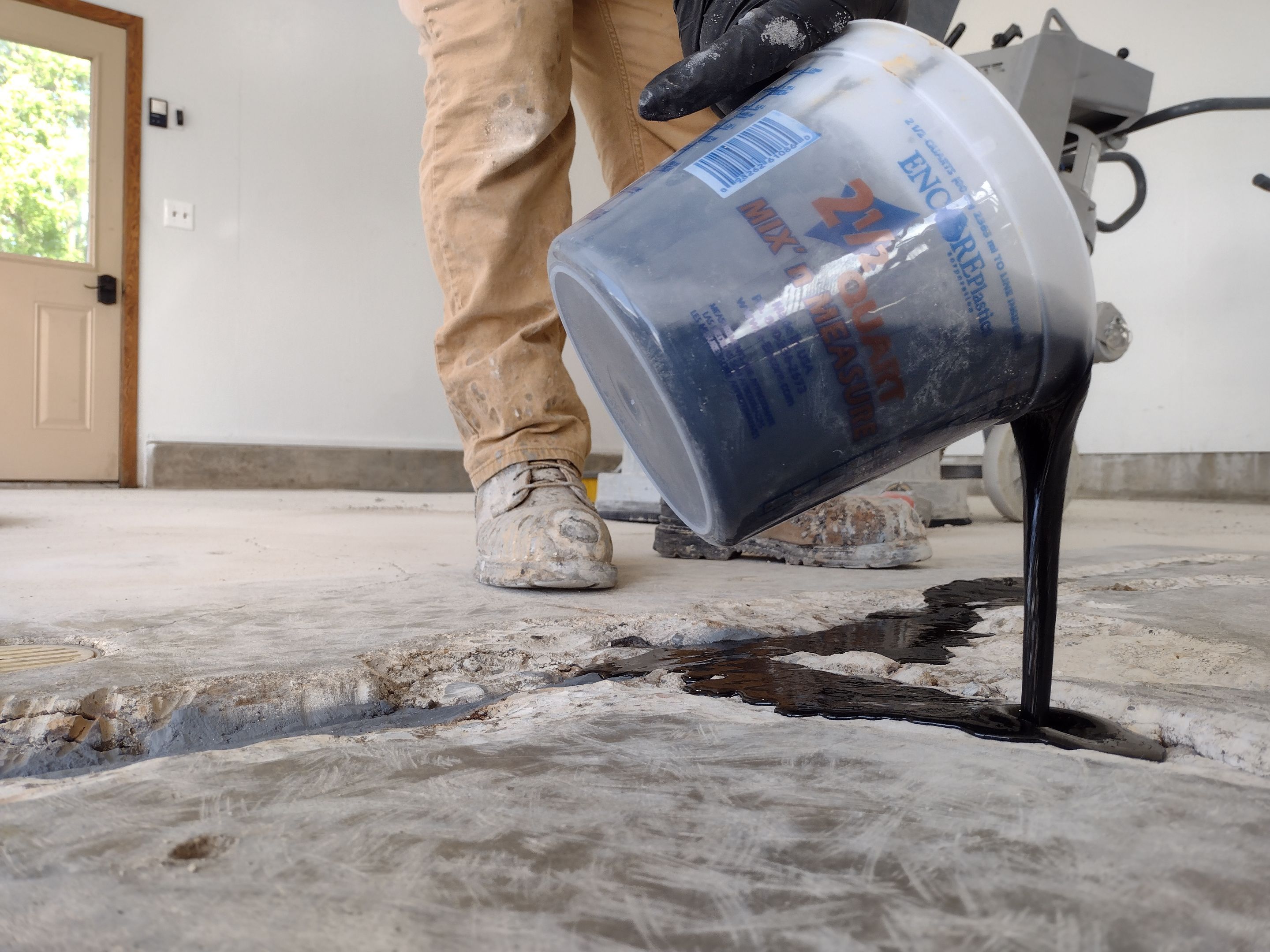 Garage using Silver Creek by Select Painting, Coatings & Garage Cabinets