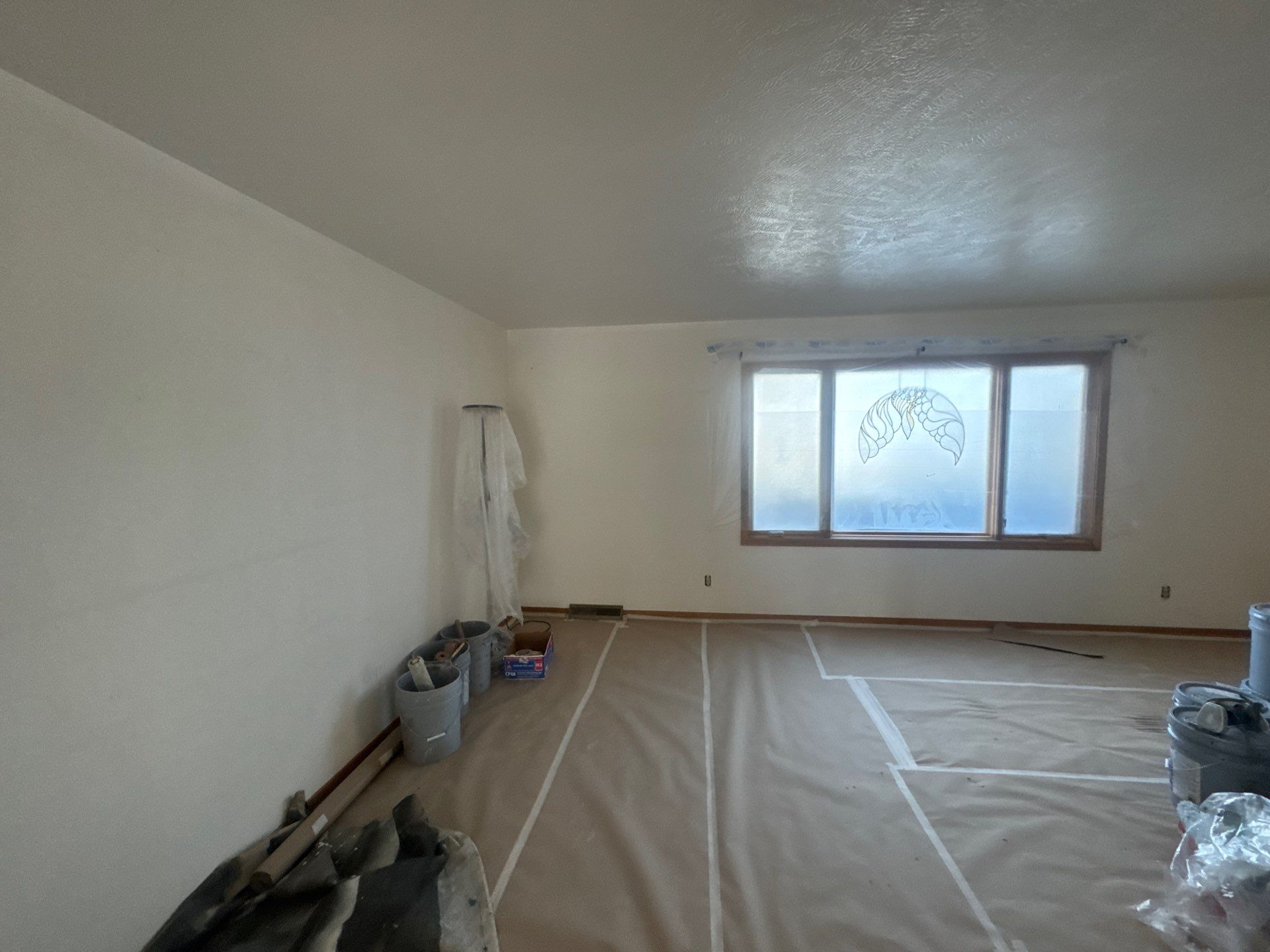 Full Interior Repaint to put the house up for sale by Midwest Paint LLC