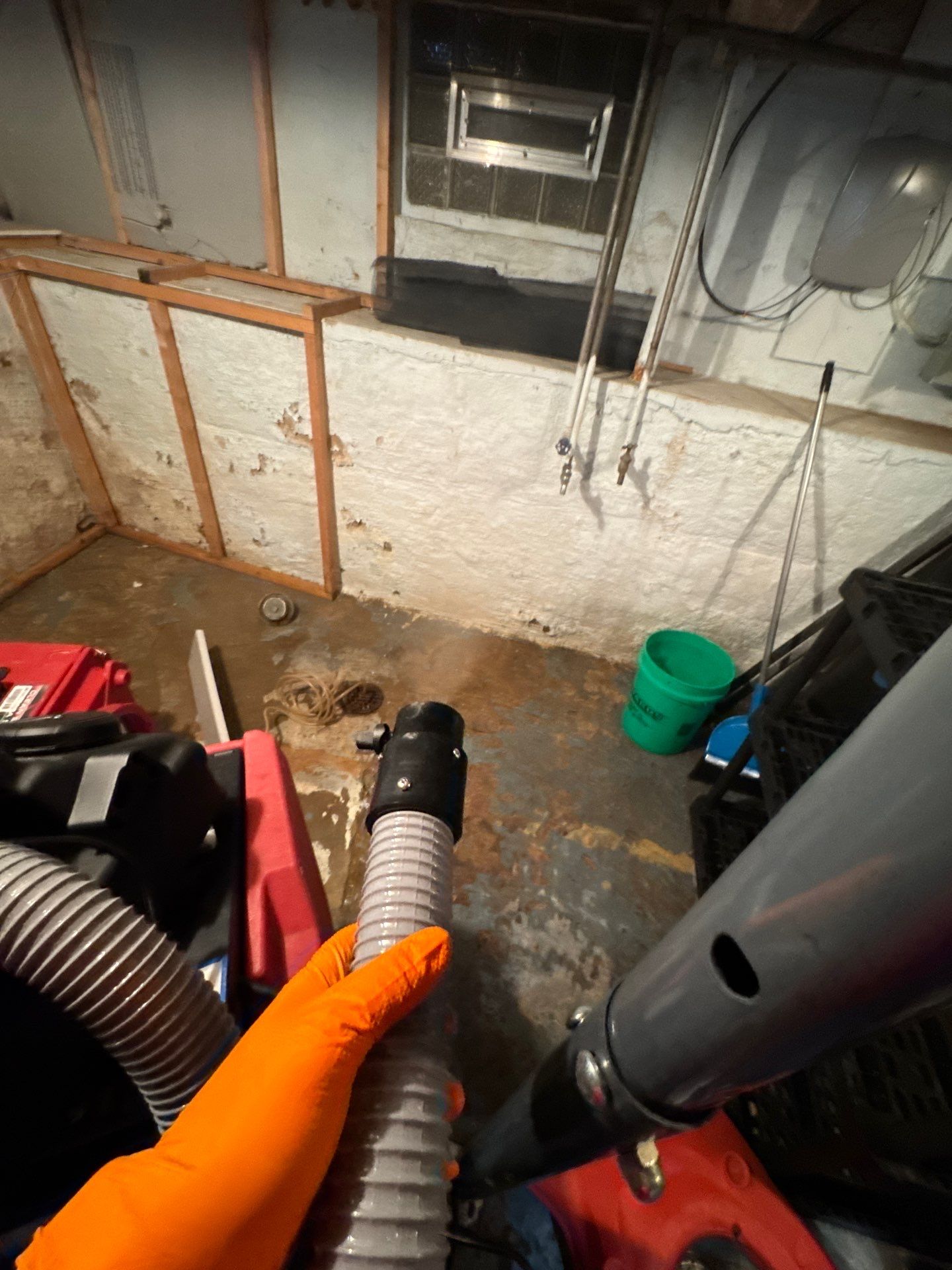 Category 3 Sewage Cleanup in Johnson Creek by Dry Source Property Restoration