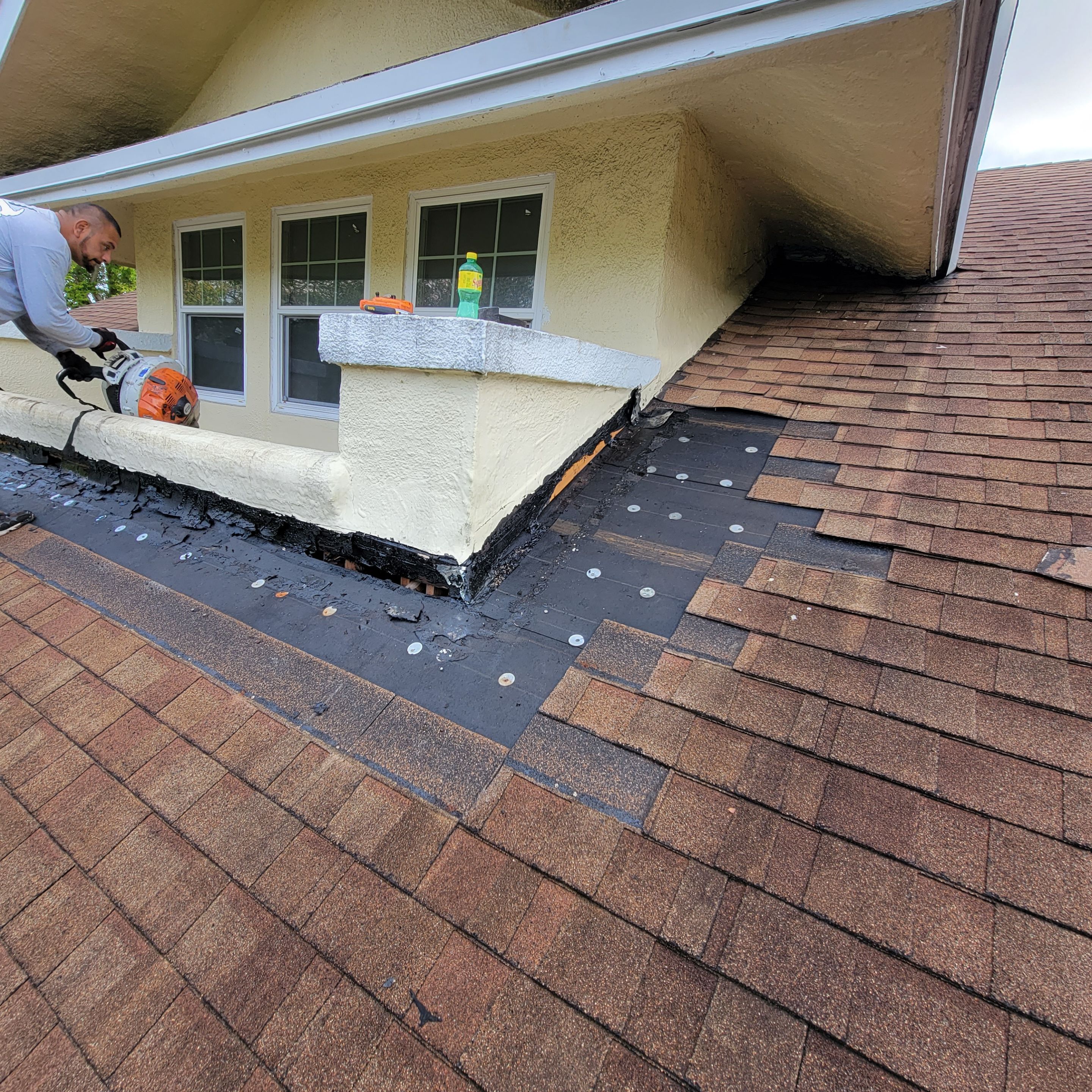 NE 5th Ave, Pompano Beach, FL by G&J Roofing 