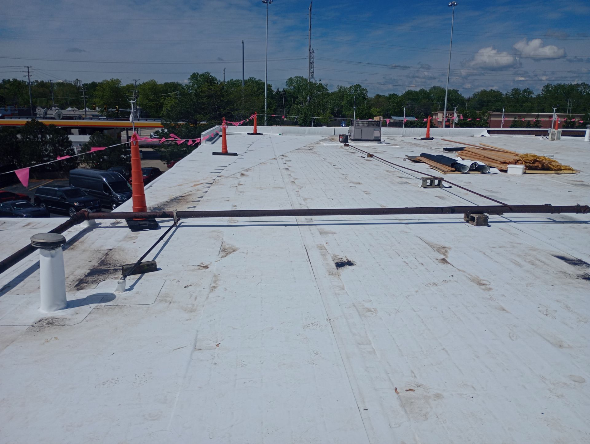 Ford Dealership - Re-Roof by Pink Roofing