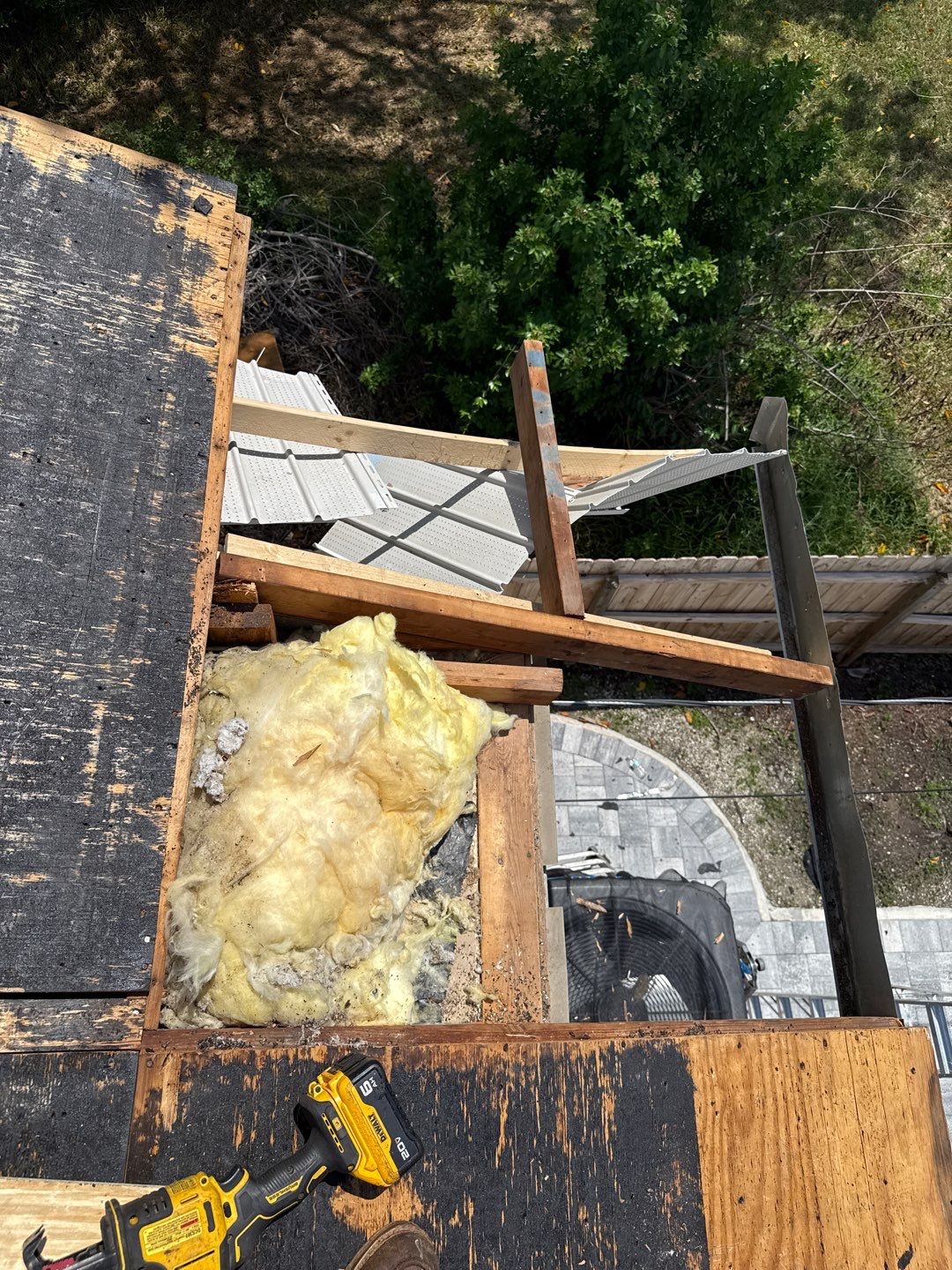 Project in St. Petersburg 33703 by Mitchell Roofing Company LLC 