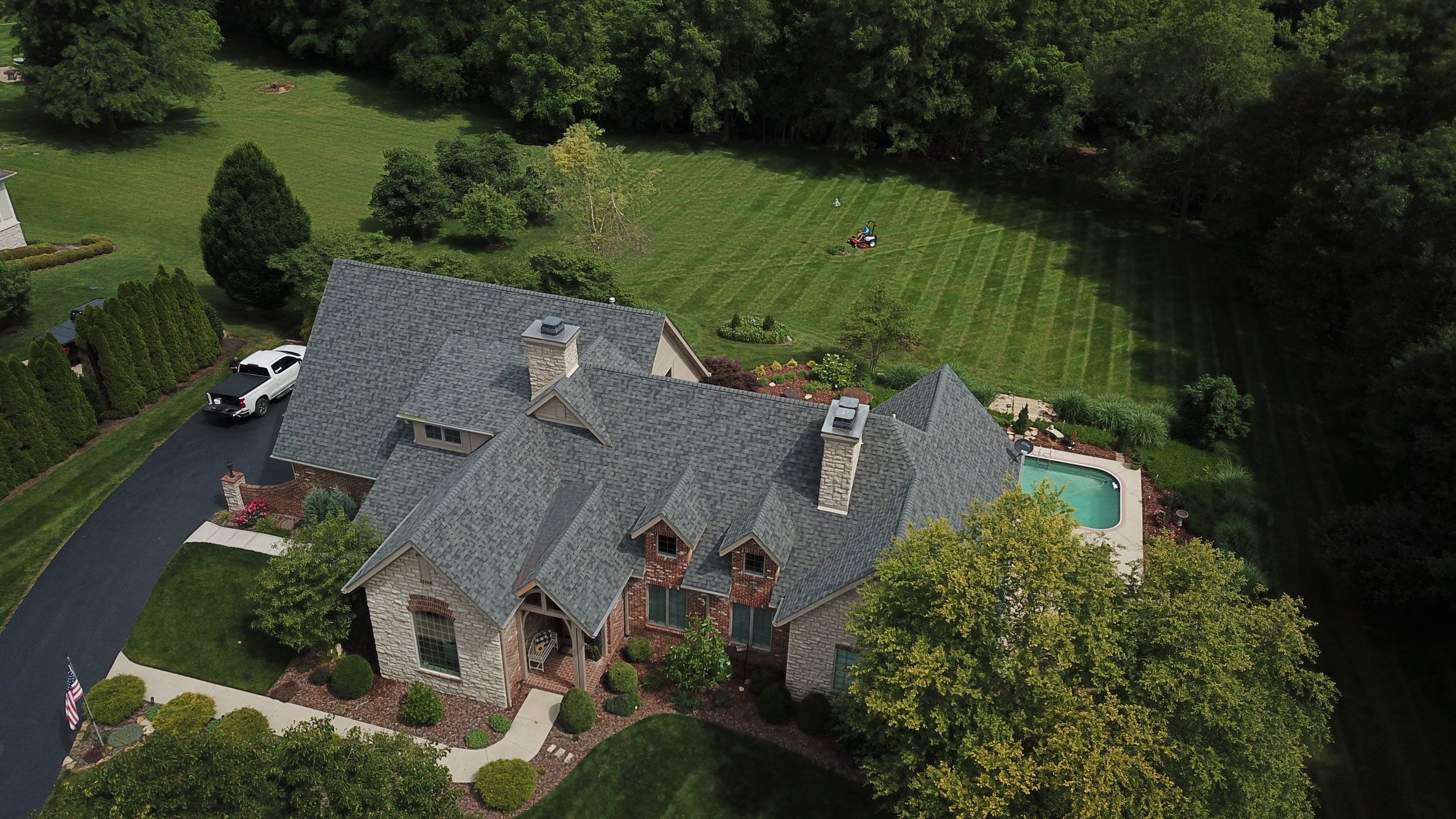 Residential Roofing Installation using Duration Series Shingles - Estate Gray by RoofX 