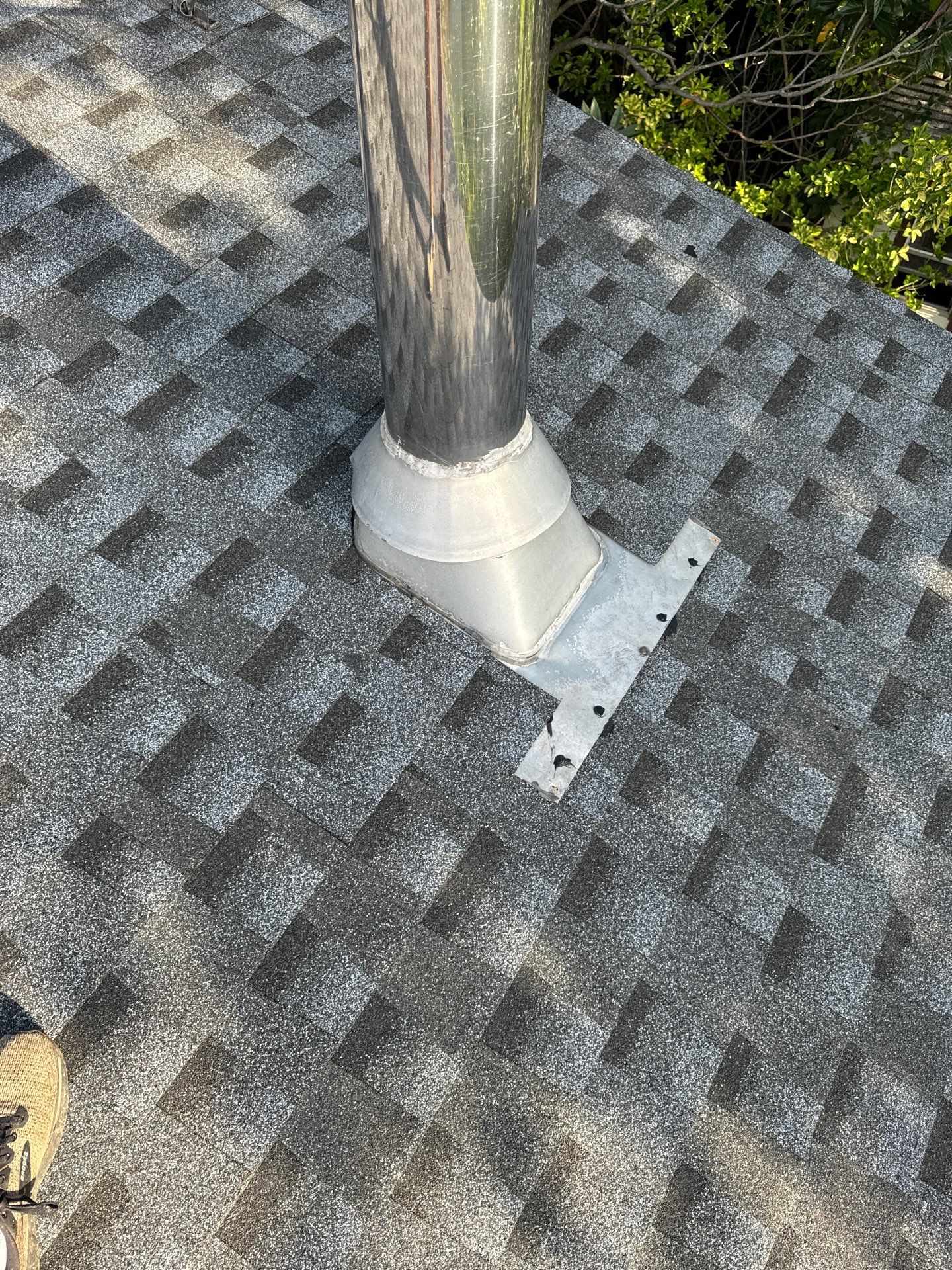 GAF HDZ - Pewter Gray by Linta Roofing Inc