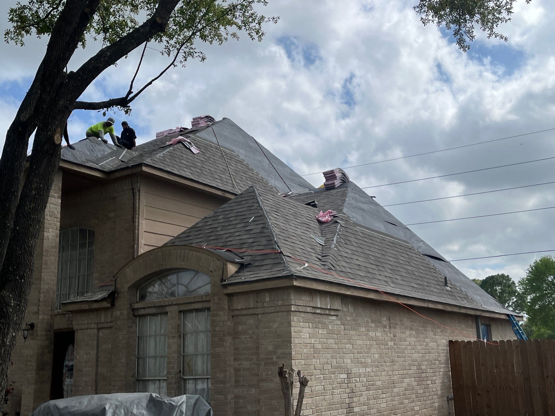 Residential Roofing Repair using Owen's Corning Duration (Lifetime) Shingles by Roof Repair Company