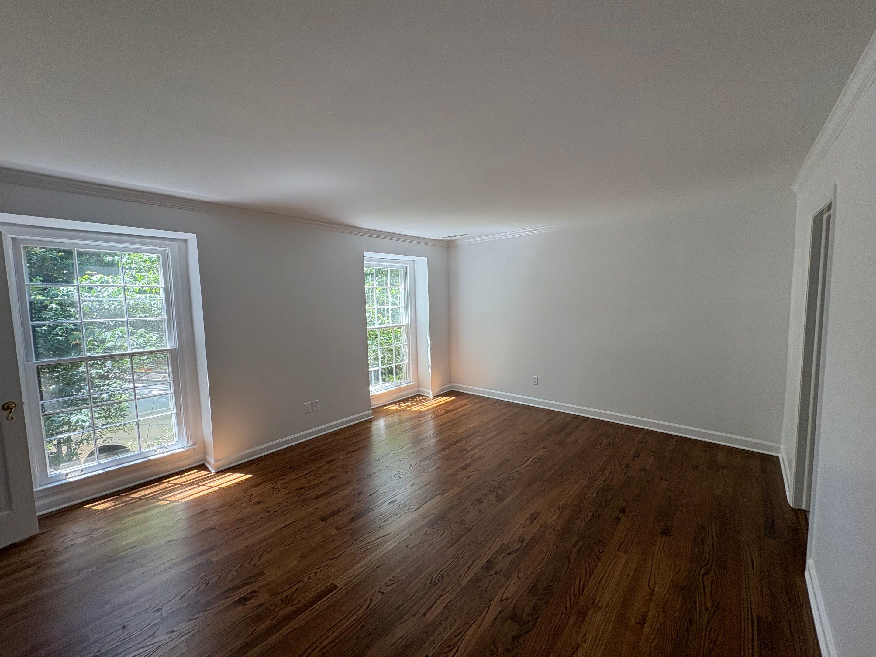 From Outdated to Elegant: A Timeless White Transformation by Atlanta's Paint Doctor