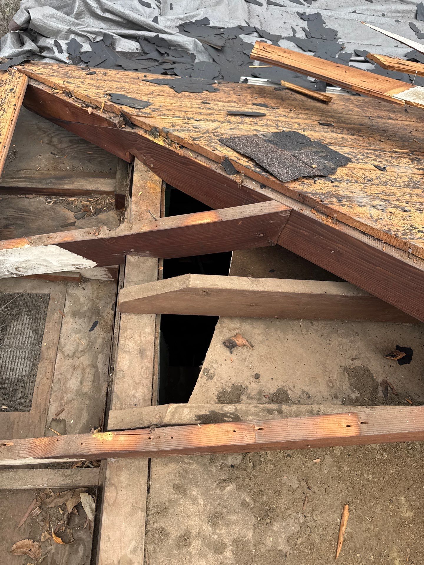 Roof Replacement Houston by Roof Repair Services LLC