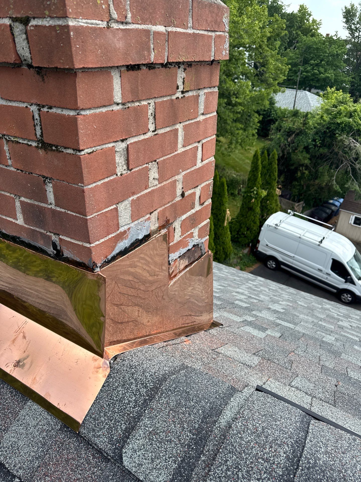 New Britian asphalt shingled roof by DiGiorgi by DiGiorgi Roofing and Siding Inc