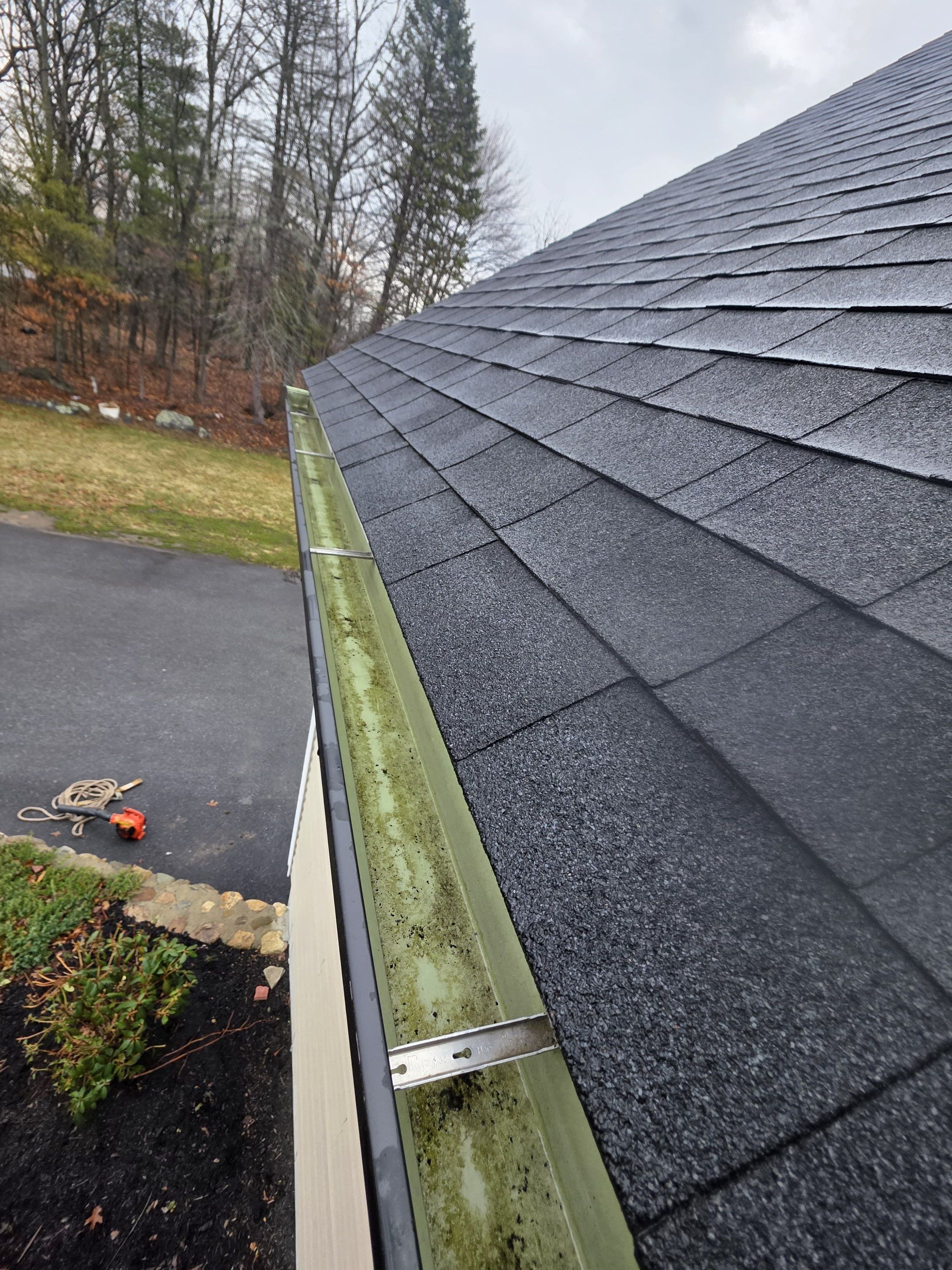 Gutter Cleaning  by JOHNNYS PRO