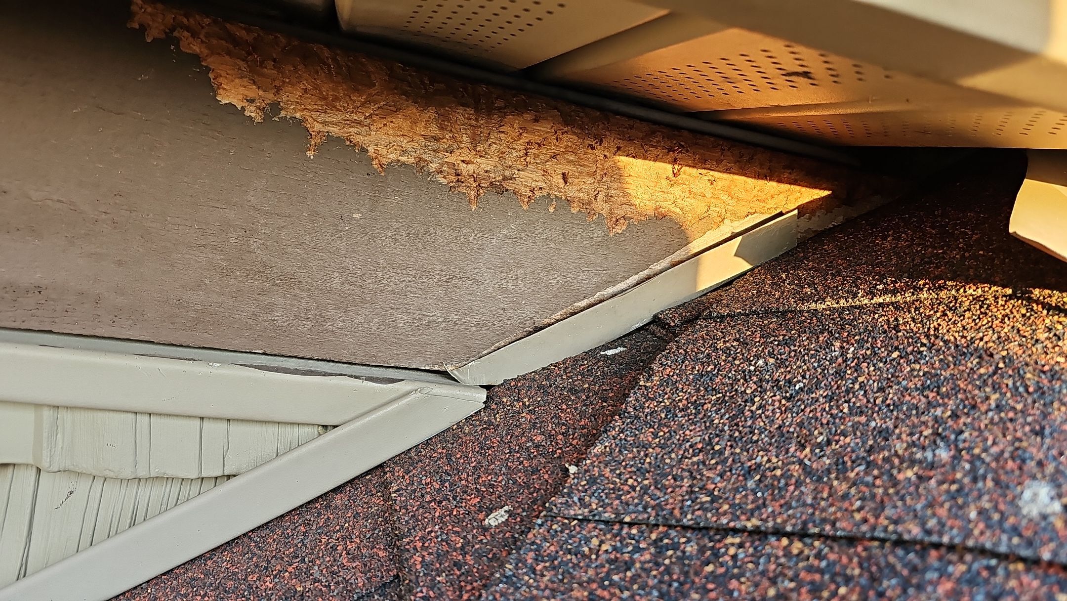 ATLAS PINNACLE COLOR: MAJESTIC SHAKE by Eagle Eye Roofing