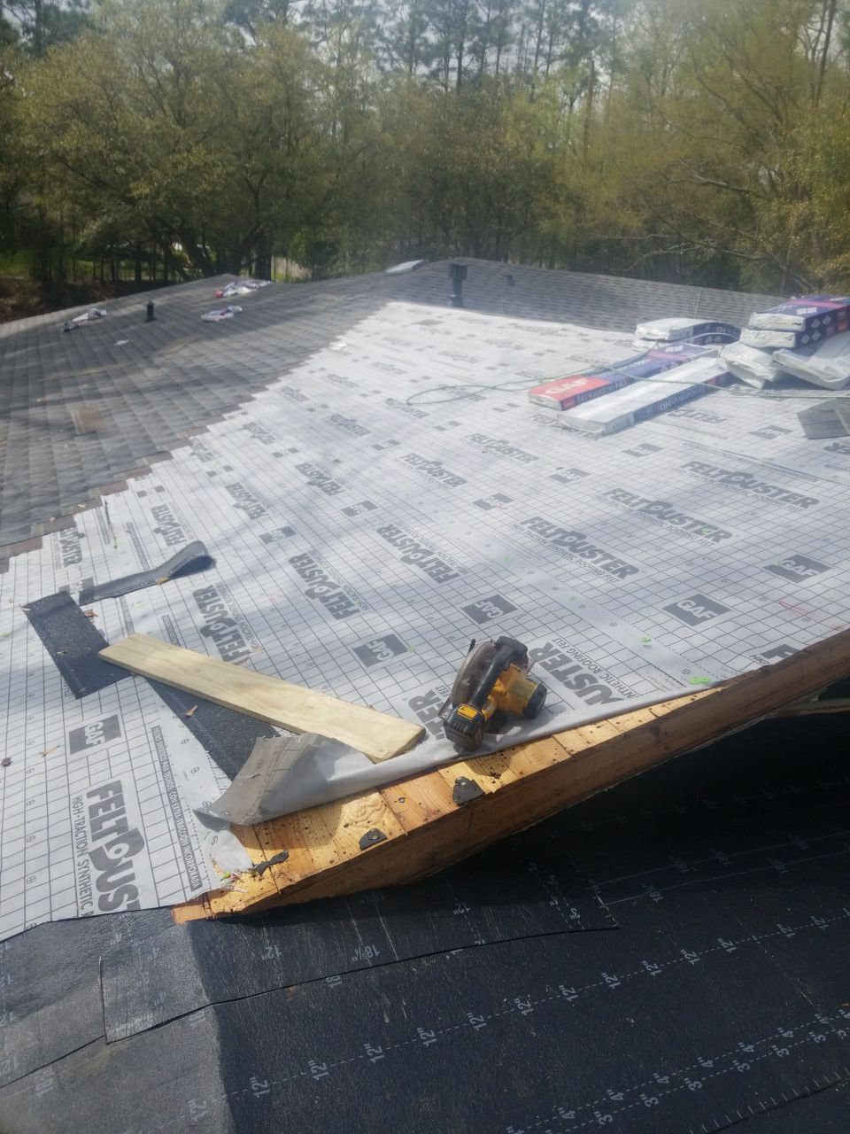 Residential Roofing Installation using Roof Replacement by American Roofing & Construction LLC