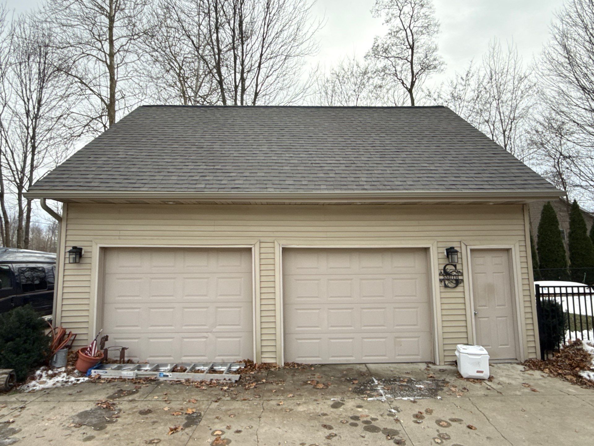 7115 Noffke Drive Caledonia, MI 49316  by Veteran Roofing & Exteriors