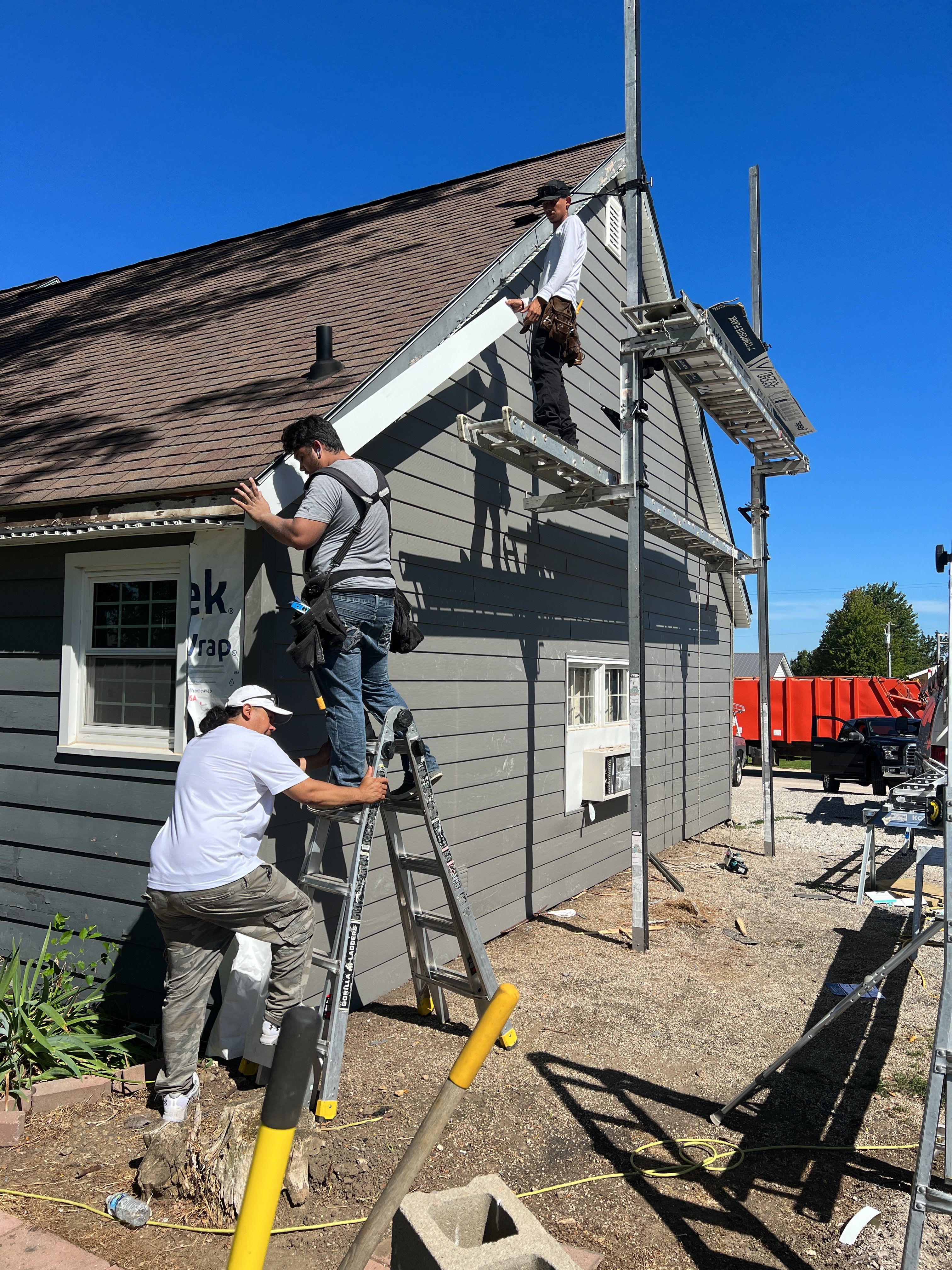 Fiber glass cladding  by United Windows and Siding LLC