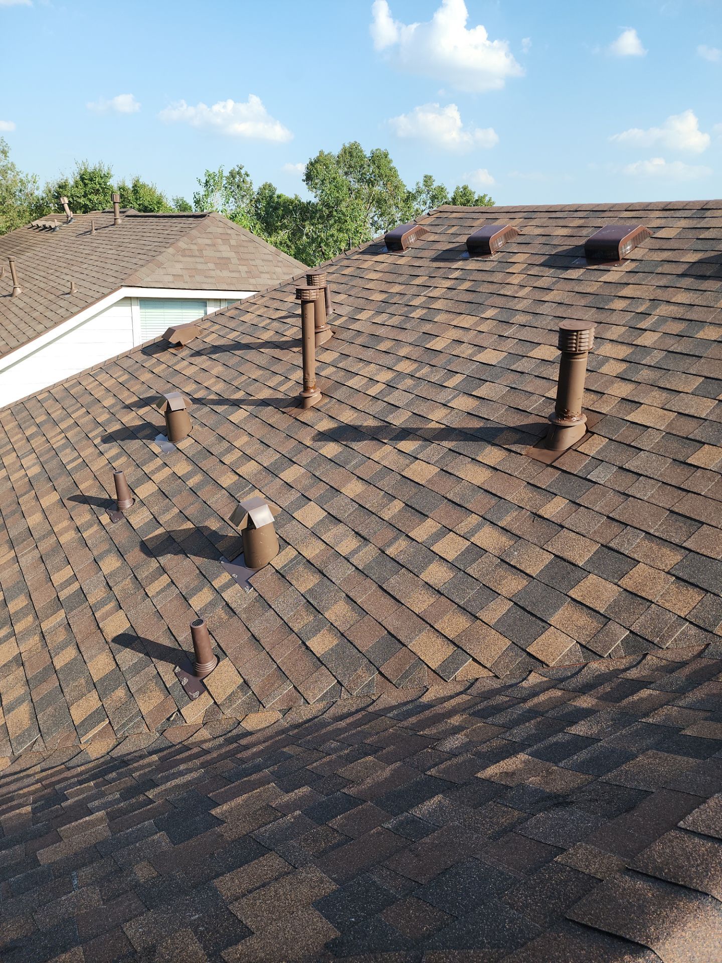 Residential Roofing Installation using Owen's Corning Duration (Lifetime) Shingles by Roof Repair Company