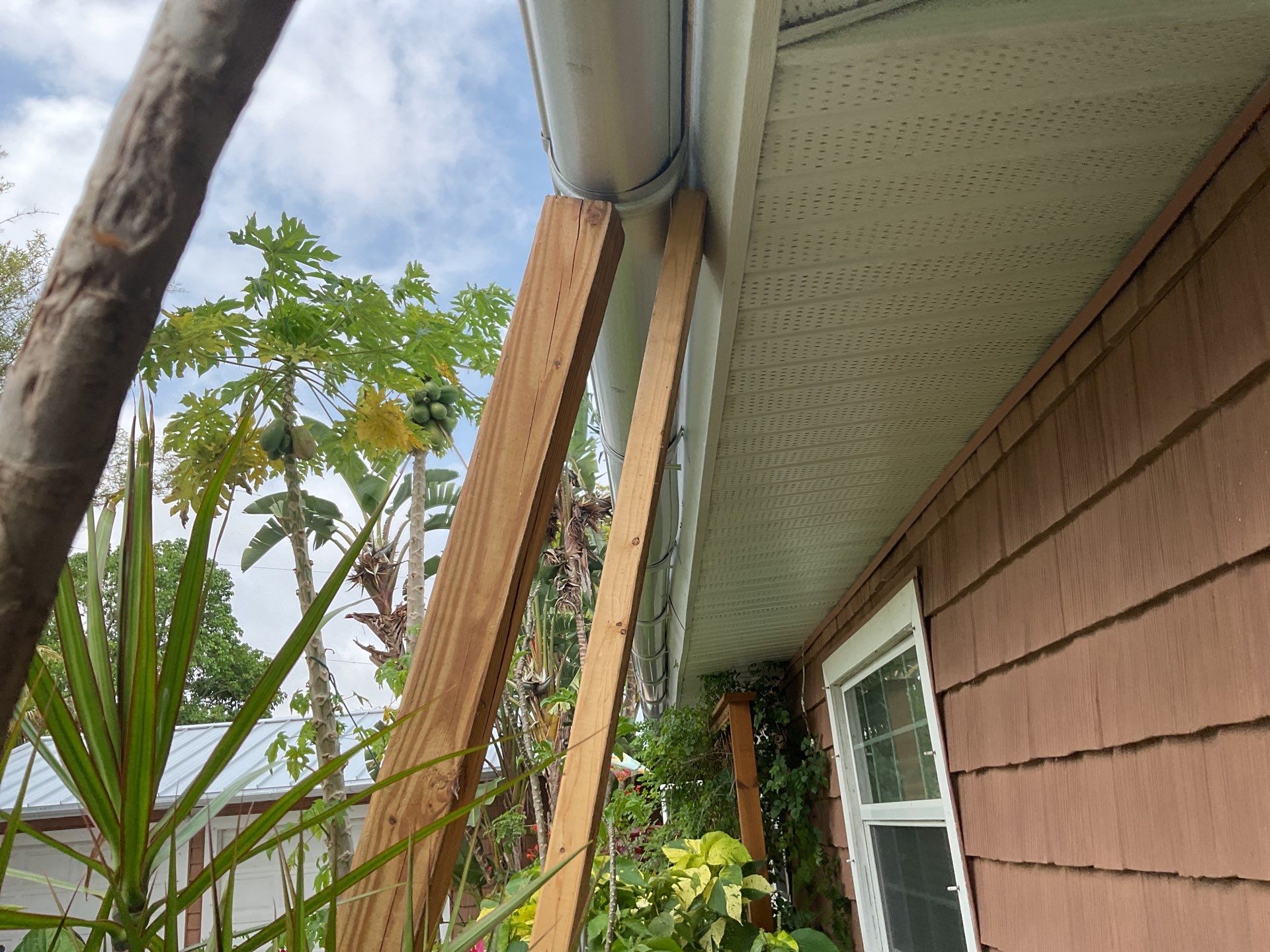 Half-Round Aluminum Gutters in North Fort Myers FL by Gutter Professors