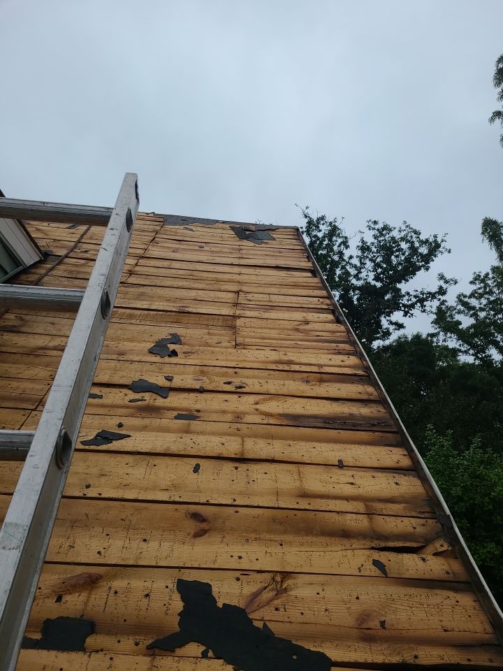 Arlington: CertainTeed Landmark Architectural Shingle in Georgetown Gray by RM Banning, Inc.