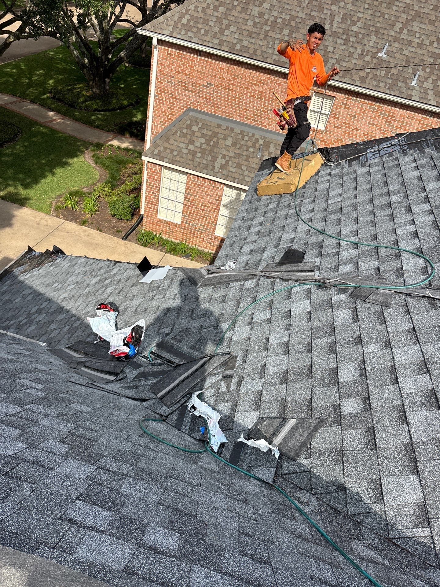 Roof Replacement Houston by Roof Repair Company