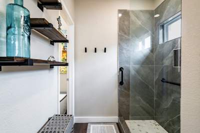 Bathroom Remodel using Large Format Tile
