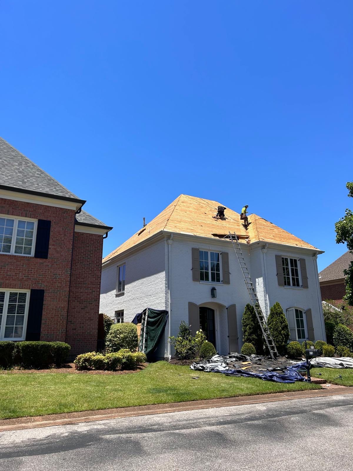 East Memphis Residential Roof Replacement Featuring GAF Timberline HDZ Shingles by Revival Roofing Services