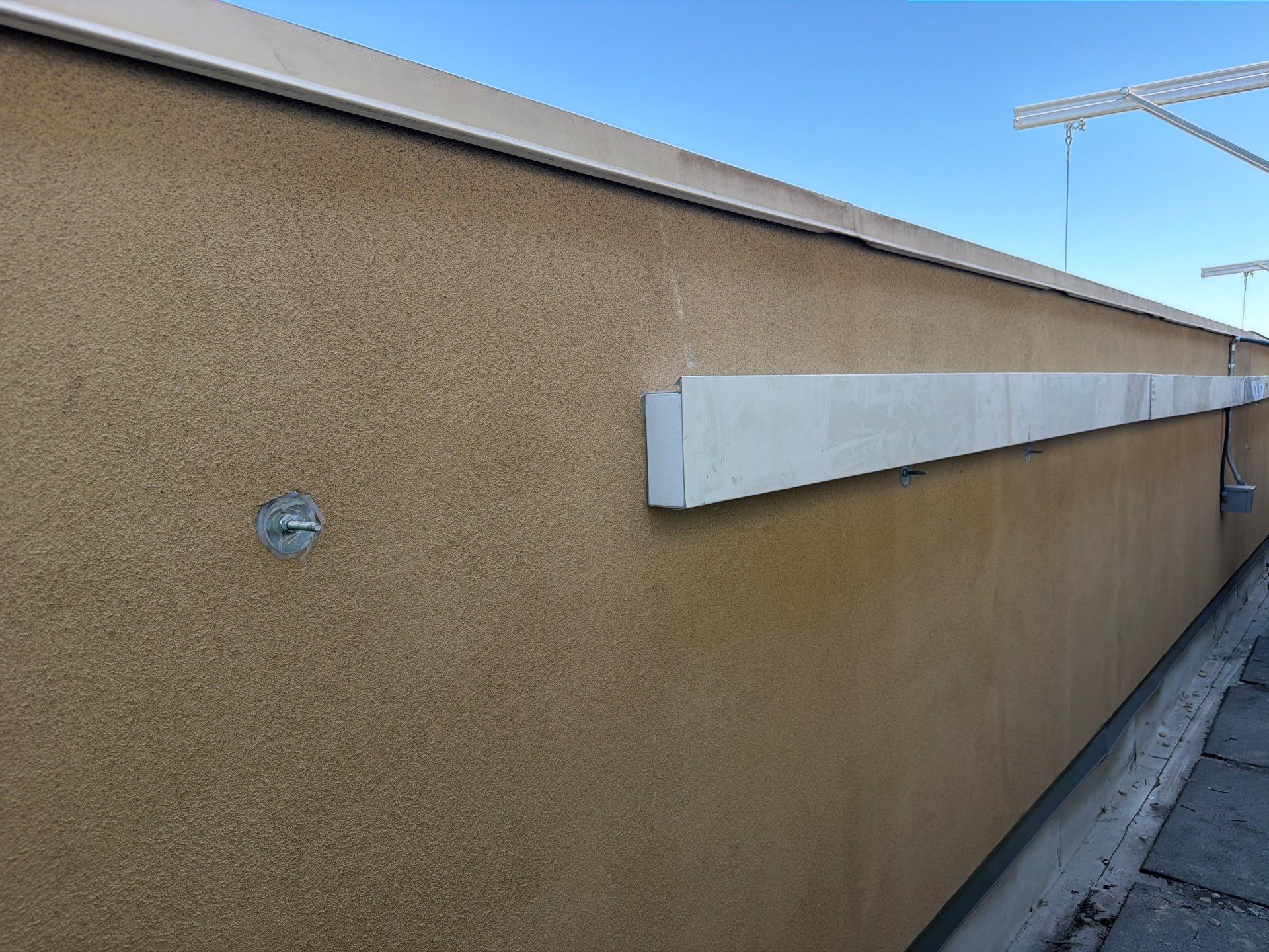 Project in Los Angeles by Golden State Signs