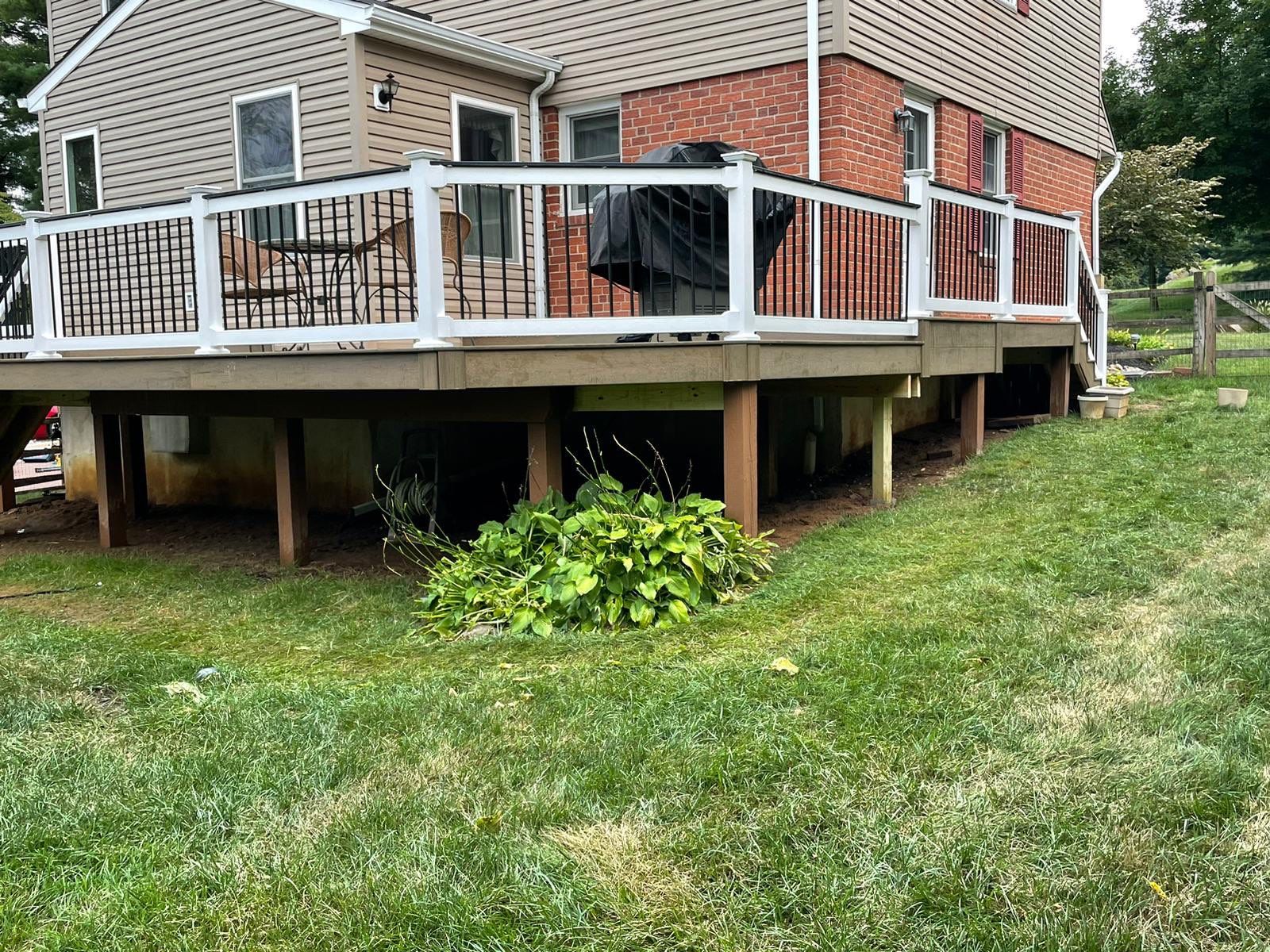 Deck Resurface using Deckorators Vista decking - color Dunnewood by deck guardian
