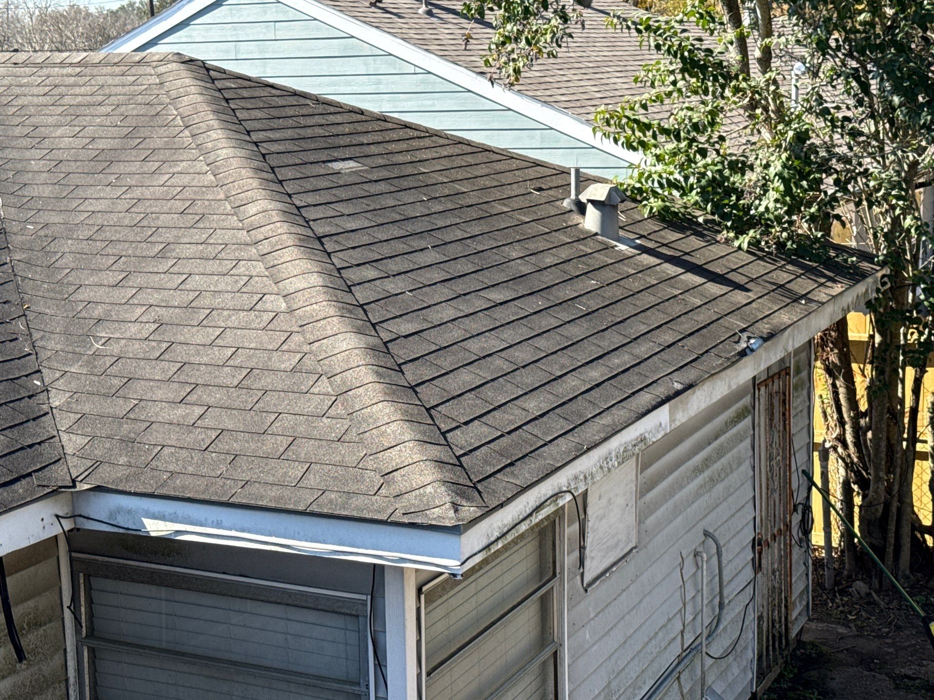 Roof Remplacement TAMKO Titan by CAP Roofing and Construction LLC