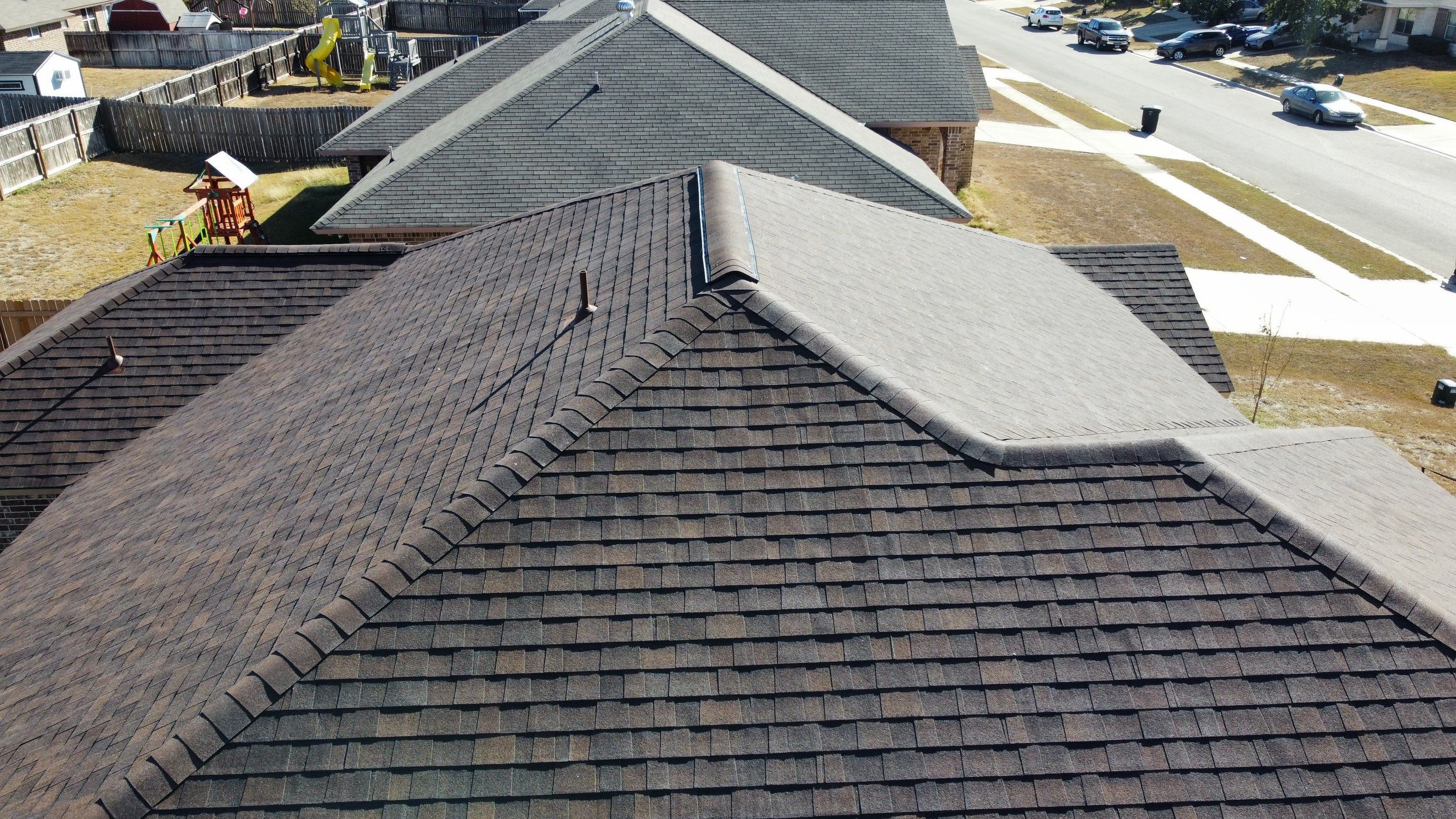 Residential Roofing Installation using Owens Corning Oakridge by Kstylez Roofing & Construction