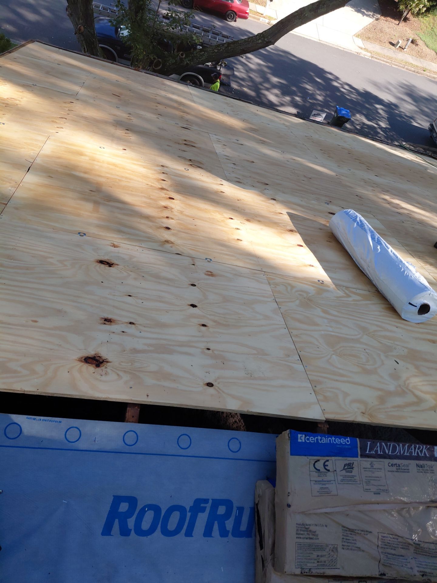 Springfield : Residential Roof Replacement with CertainTeed Landmark Pro in Max Weathered Wood  by RM Banning, Inc.