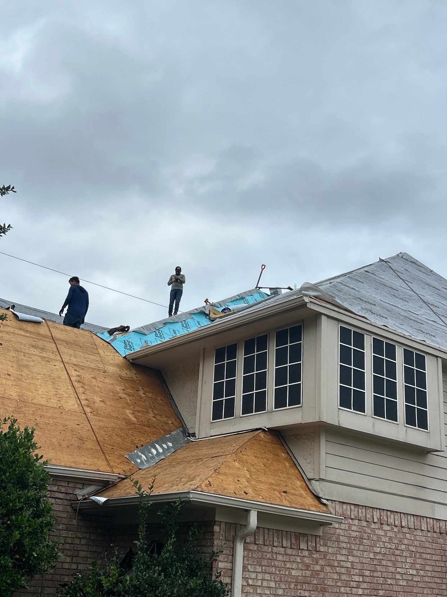 Roof Replacement in Austin Park, Sugar Land TX by Roof Repair Company