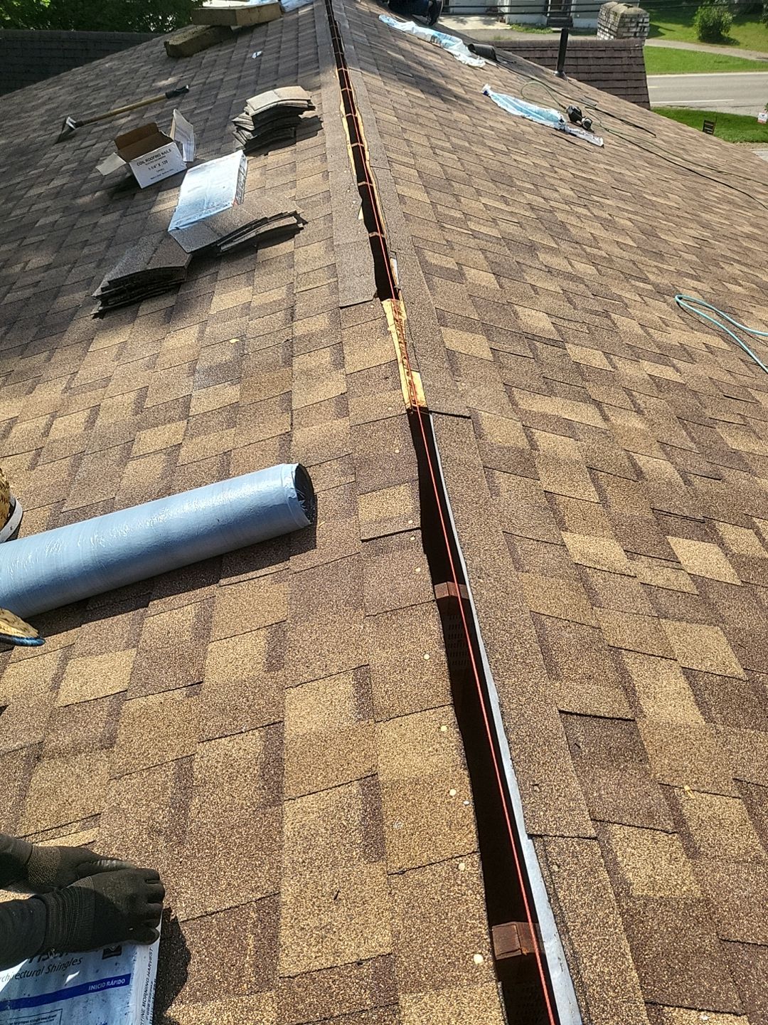 ATLAS PINNACLE COLOR: MORNING HARVEST by Eagle Eye Roofing