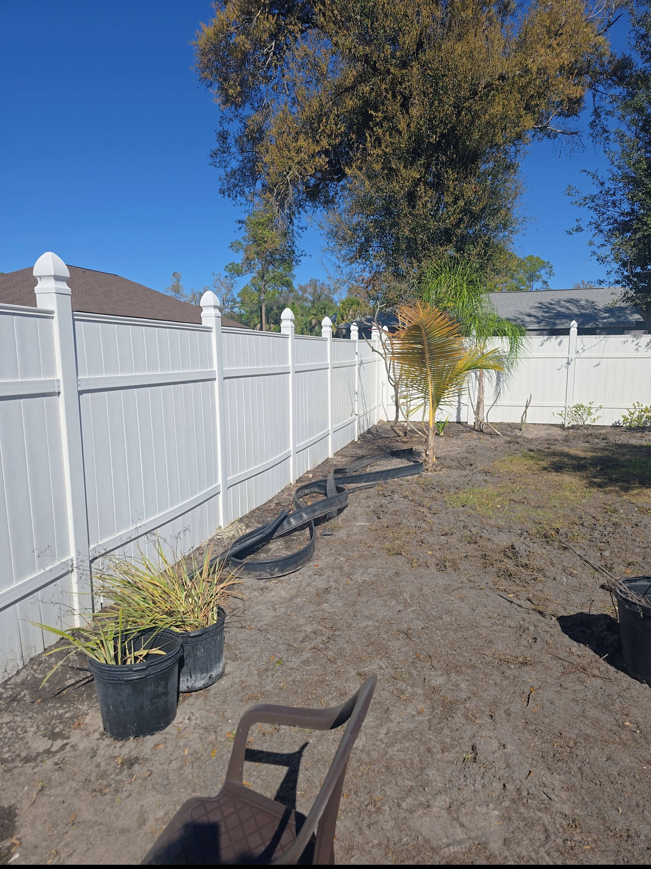 Vinyl Fence Repair in North Port by True Fence LLC