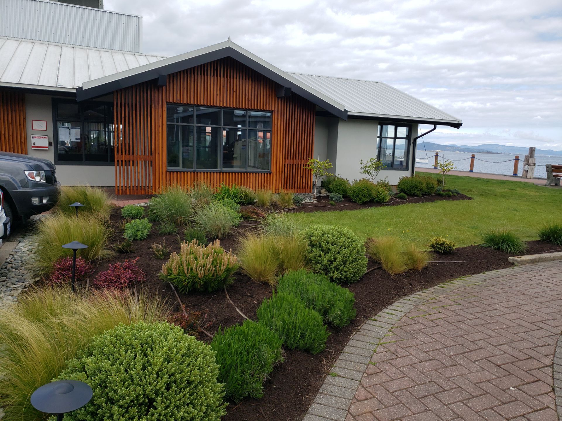Sidney Pier by Habanero Garden and Exterior Care