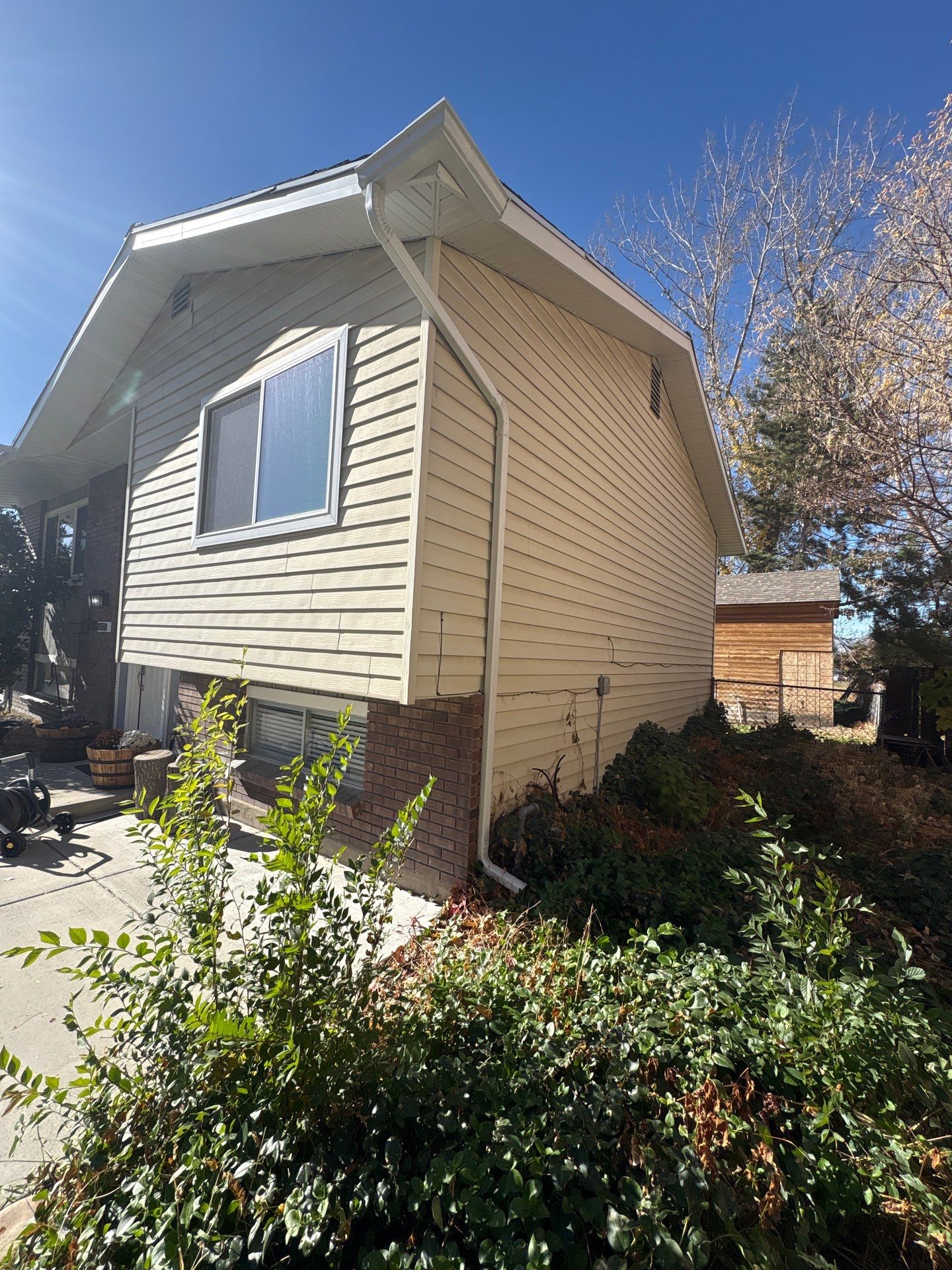 Sandy Gutter Replacement by Gutter Boys 