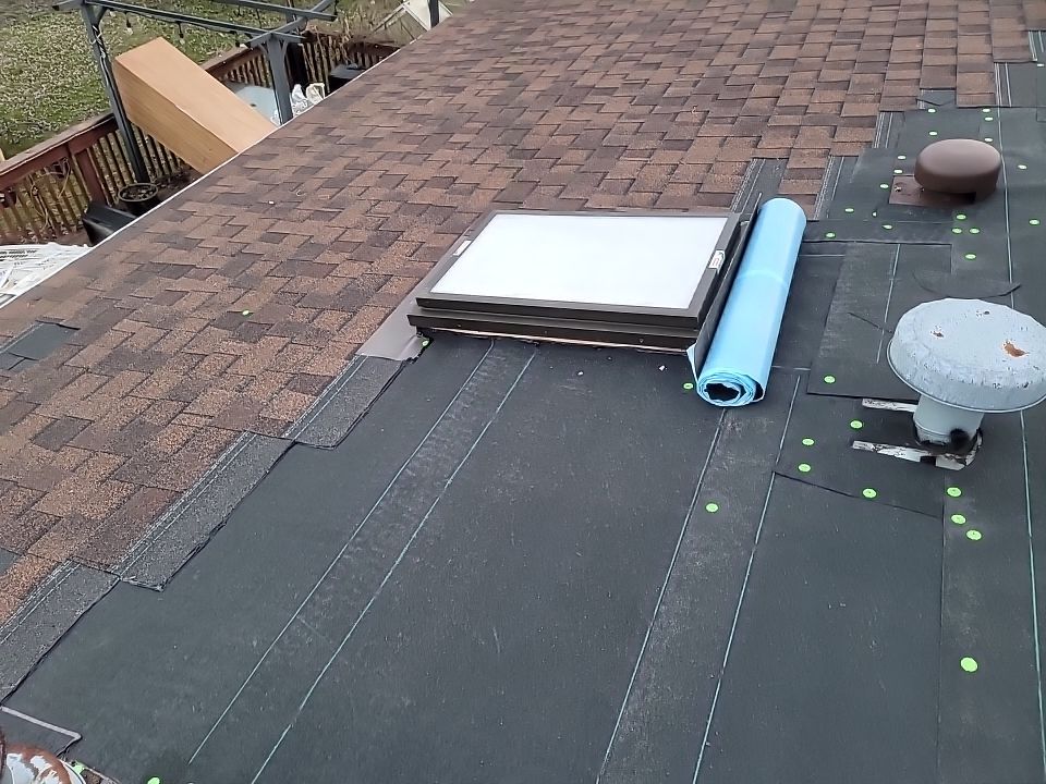 CERTAINTEED LANDMARK COLOR: BURNT SIENNA DRIP EDGE: MUSKET BROWN by Eagle Eye Roofing