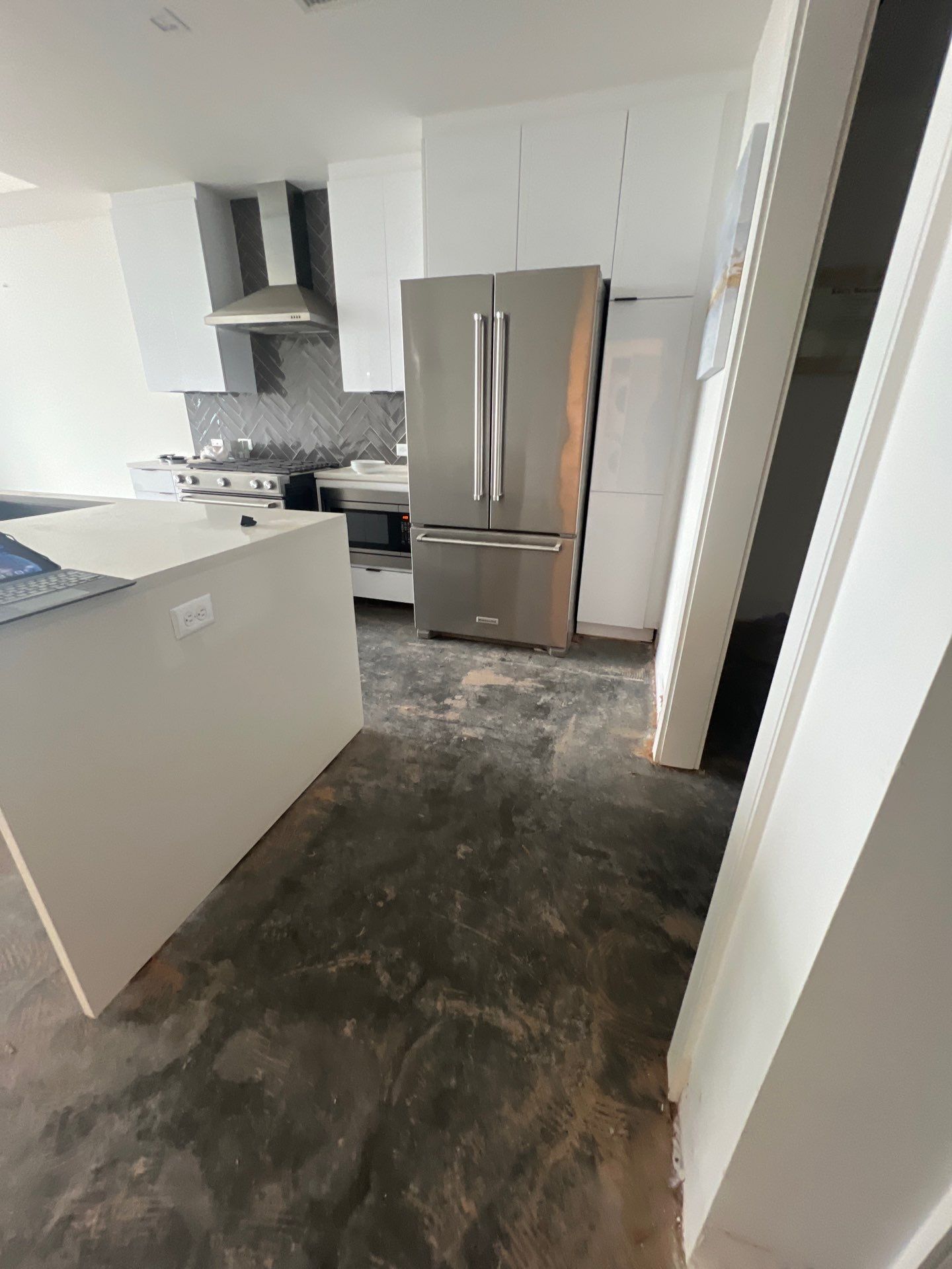 Modern General Interior Remodeling and Kitchen Renovation in Atlanta by Swift Home Renovations 