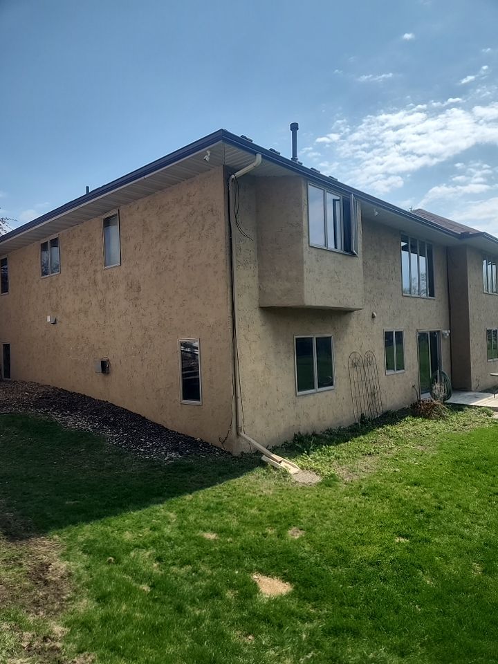 5" Gutters in St. Paul by Next Level Seamless Gutters / Exteriors Inc.