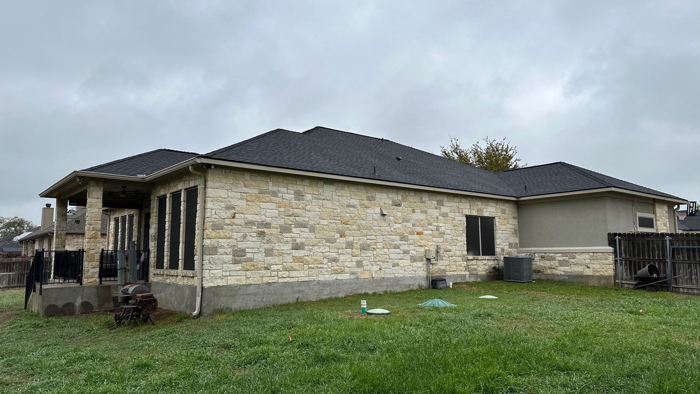 GAF HDZ - Charcoal by Elite Roofing LLC