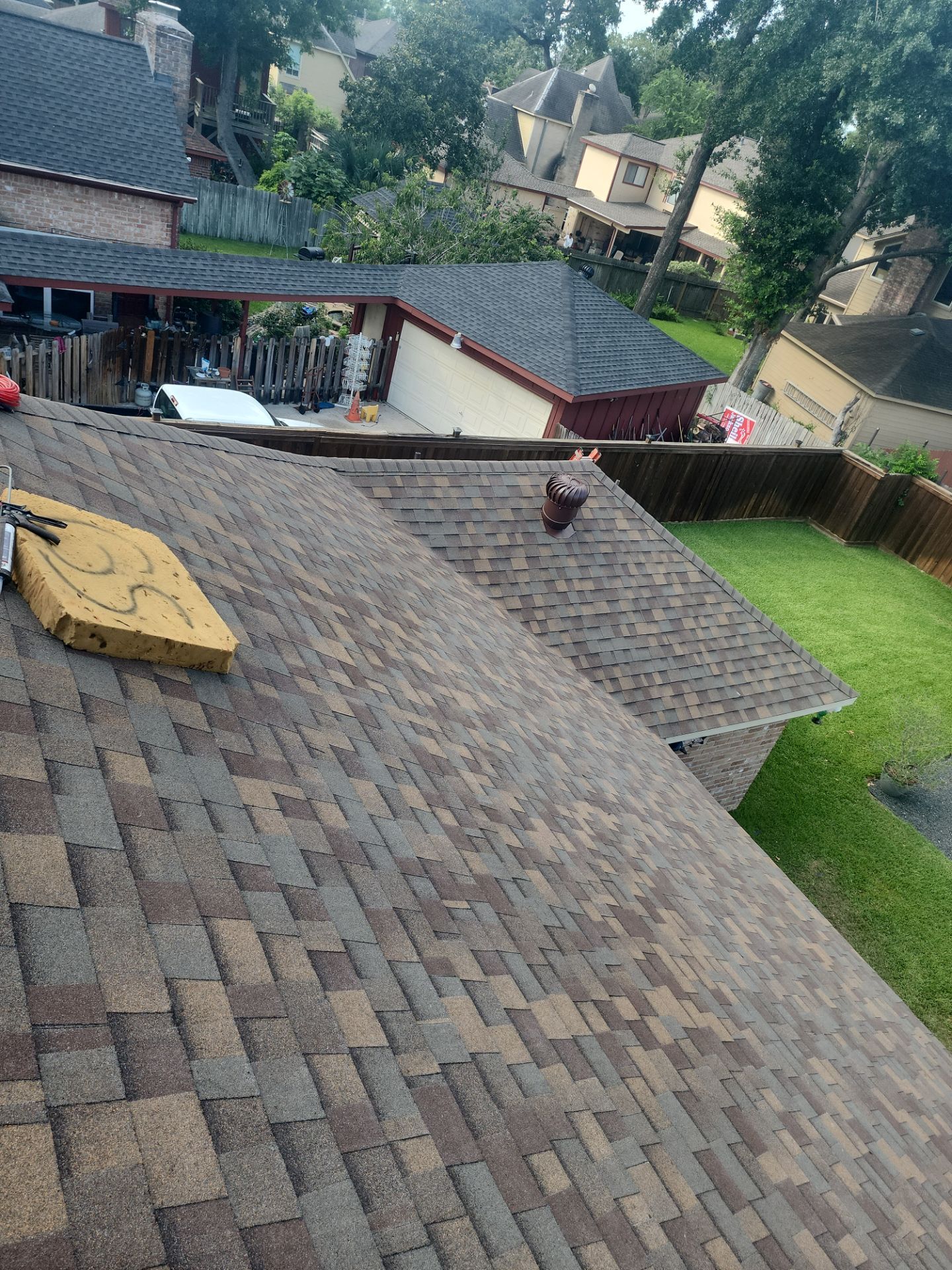 Residential Roofing Installation using Owen's Corning Duration (Lifetime) Shingles by Roof Repair Company