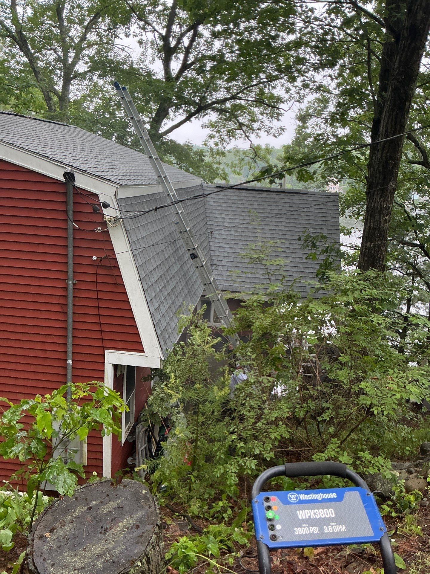 Leak Repair & Roof Wash – Groton, MA by Mighty Dog Roofing of Greater Middlesex County